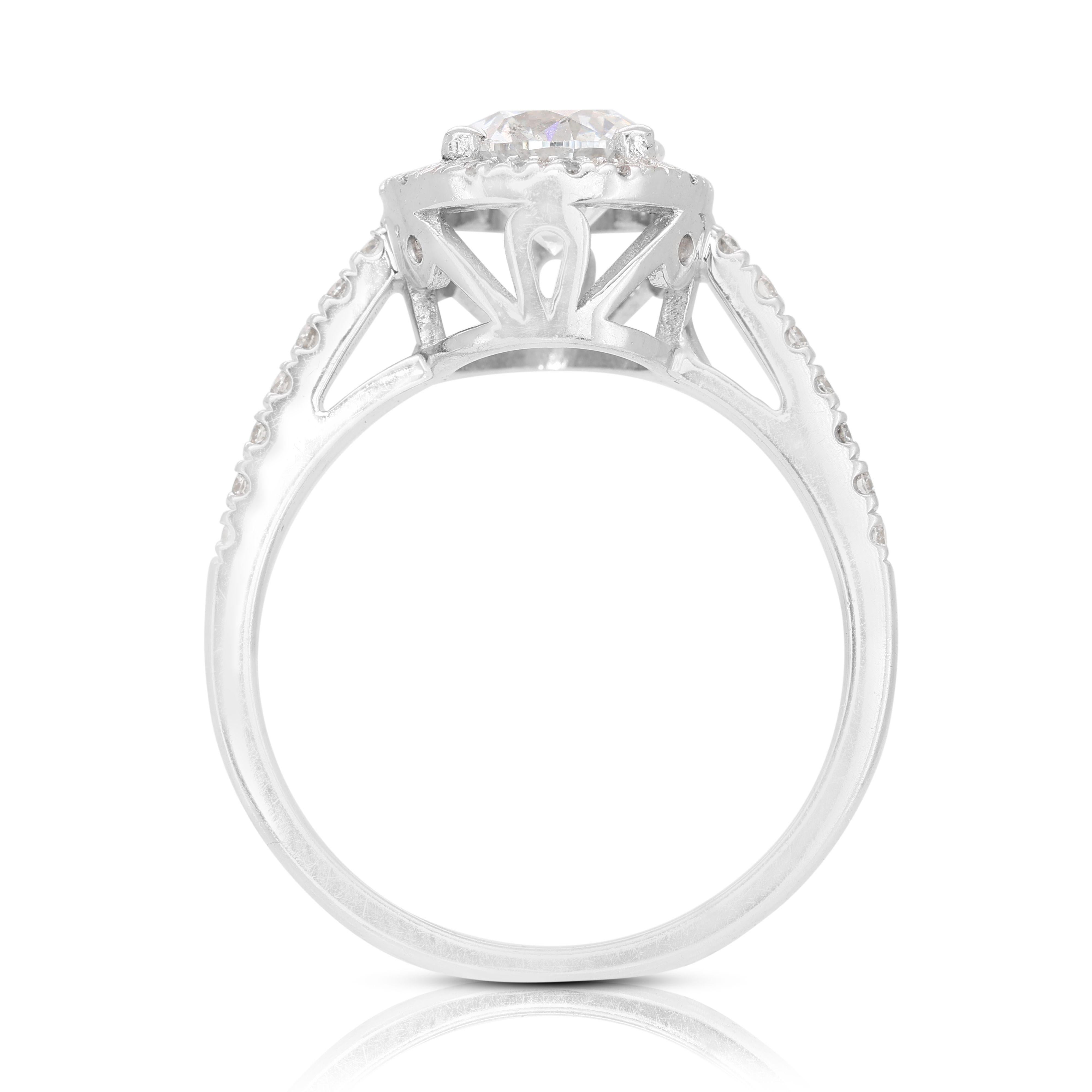 Dazzling 0.70ct Pave Halo Diamond Ring set in 14K White Gold For Sale 2