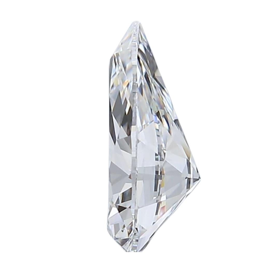 Schillernder 0,71 Karat birnenförmiger Diamant im Idealschliff - IGI-zertifiziert im Zustand „Neu“ im Angebot in רמת גן, IL