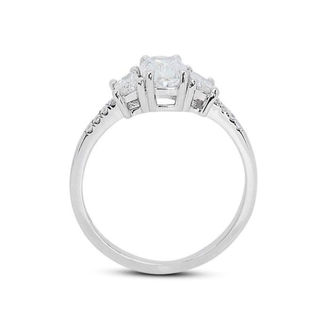 Women's Dazzling 1 Carat Cushion Diamond Ring in 18K White Gold For Sale