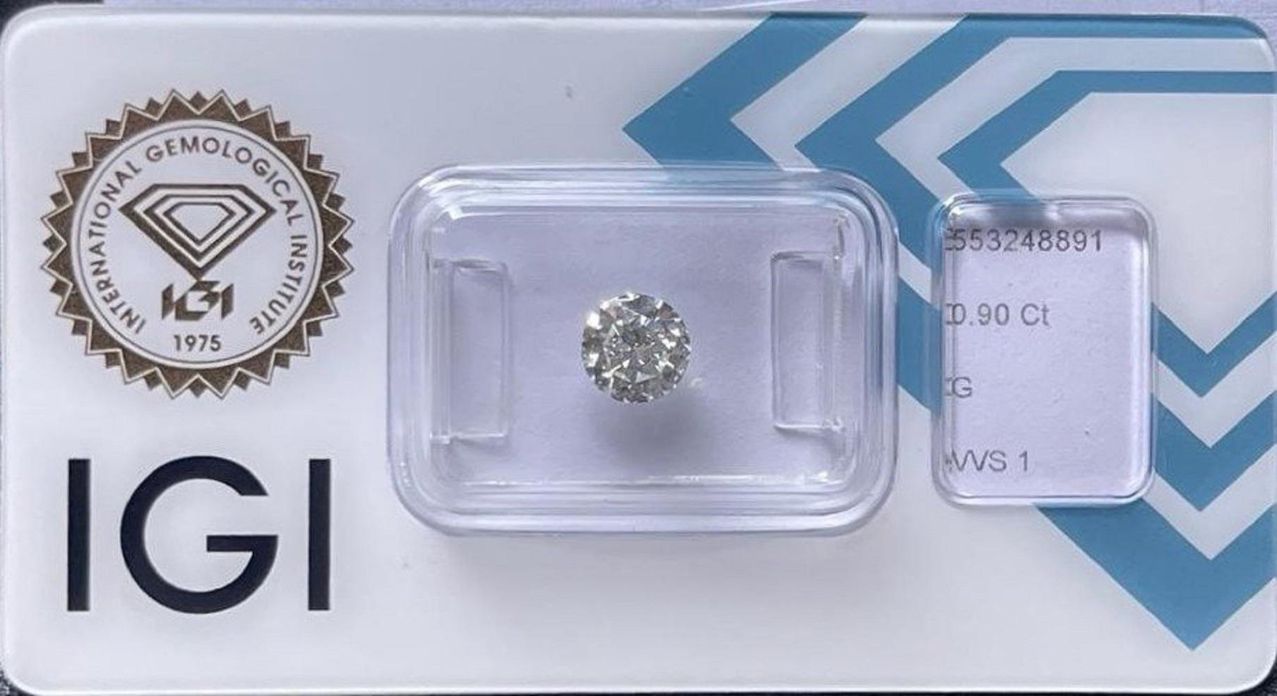 Eblouissant diamant naturel de 1 pce avec 0,90 Ct rond G VVS1 Certificat IGI en vente 1