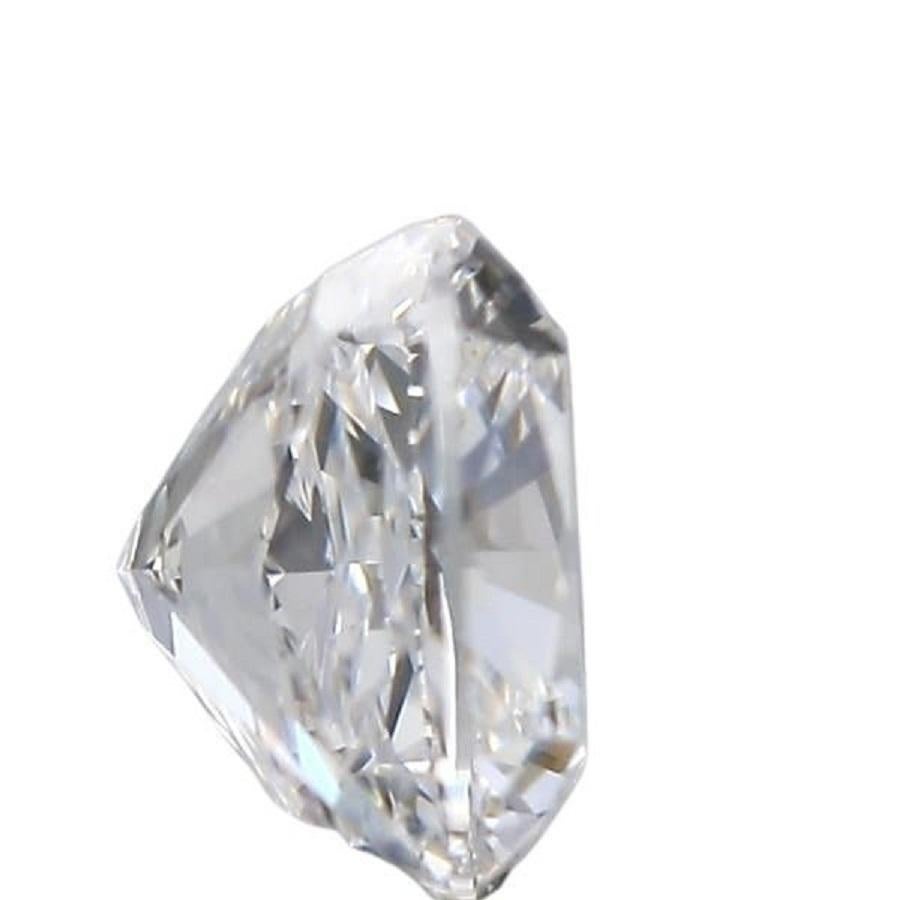 Dazzling 1 Pc Natural Diamond with 0.72ct Cushion D VVS1 IGI Certificate In New Condition In רמת גן, IL