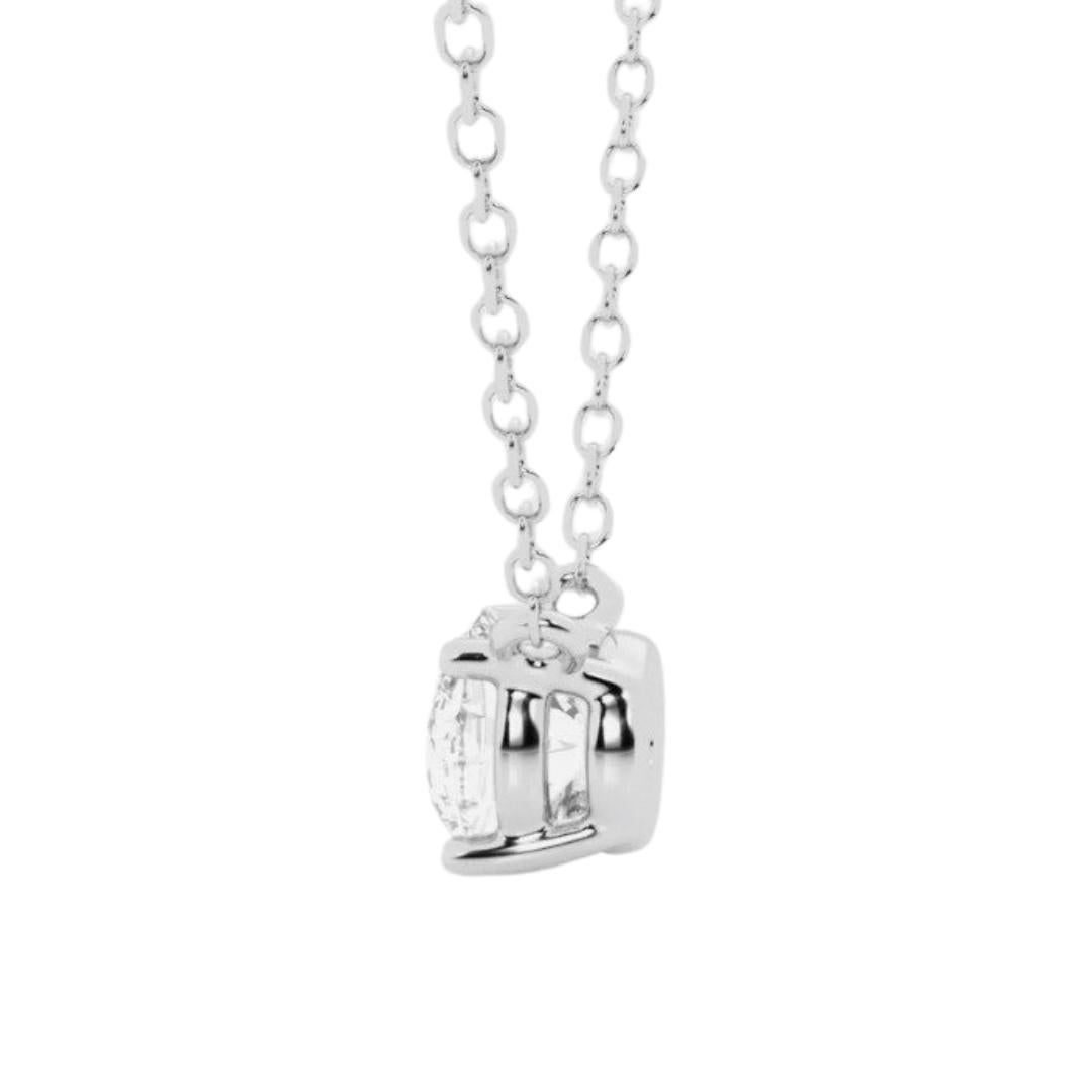 Dazzling 1.05ct Diamond Solitaire Necklace in 18k White Gold - GIA Certified

Showcase unparalleled elegance with this 18k white gold pendant, featuring a round 1.05-carat diamond that radiates unmatched brilliance. Certified by GIA, it guarantees