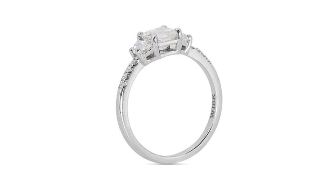 Women's Dazzling 1.21 Carat Asscher Diamond Ring in 18K White Gold For Sale