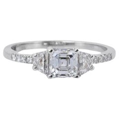 Éblouissante bague Asscher en or blanc 18 carats avec diamants de 1,21 carat