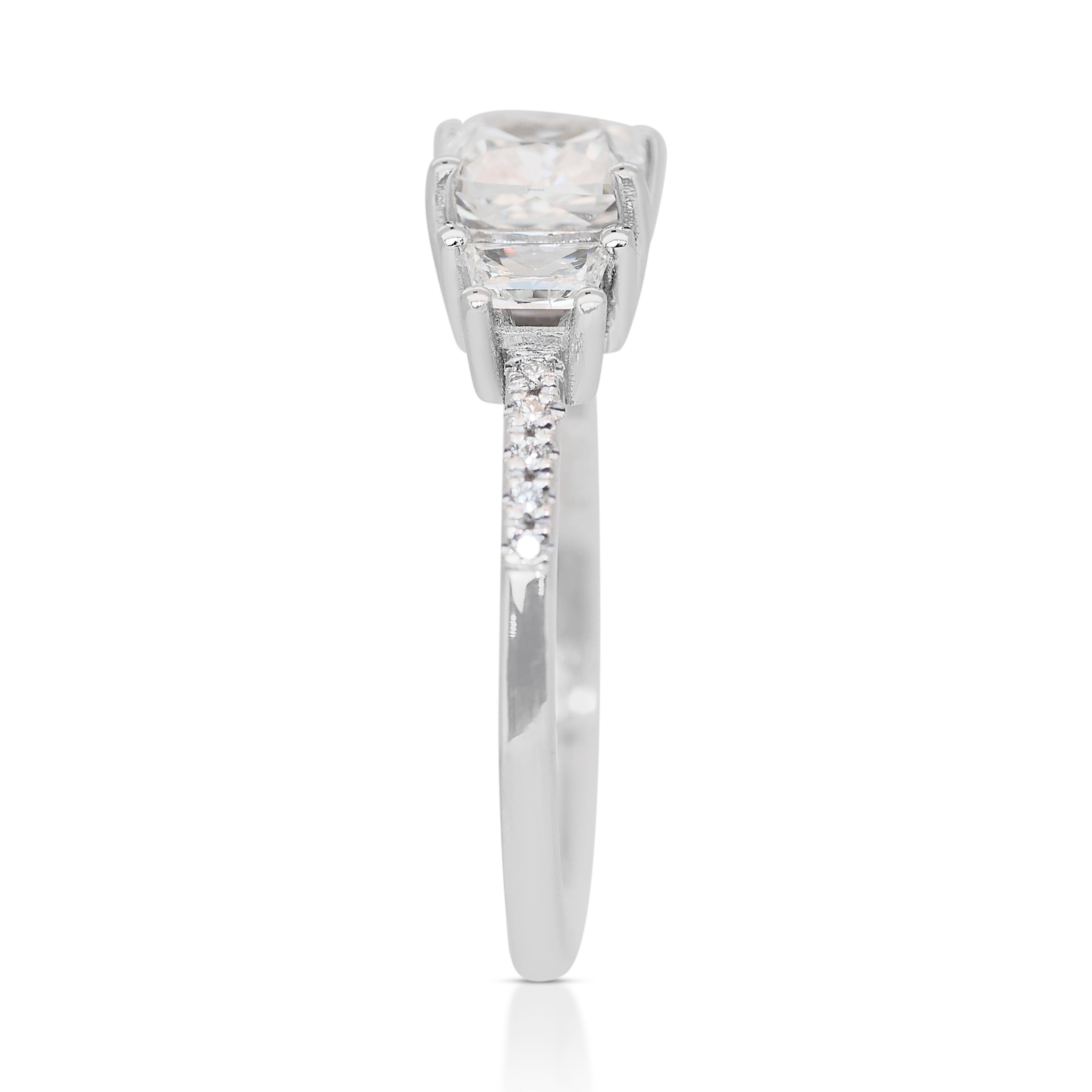 Dazzling 1.30ct Diamonds Ring in 18k White Gold - IGI Certified 1