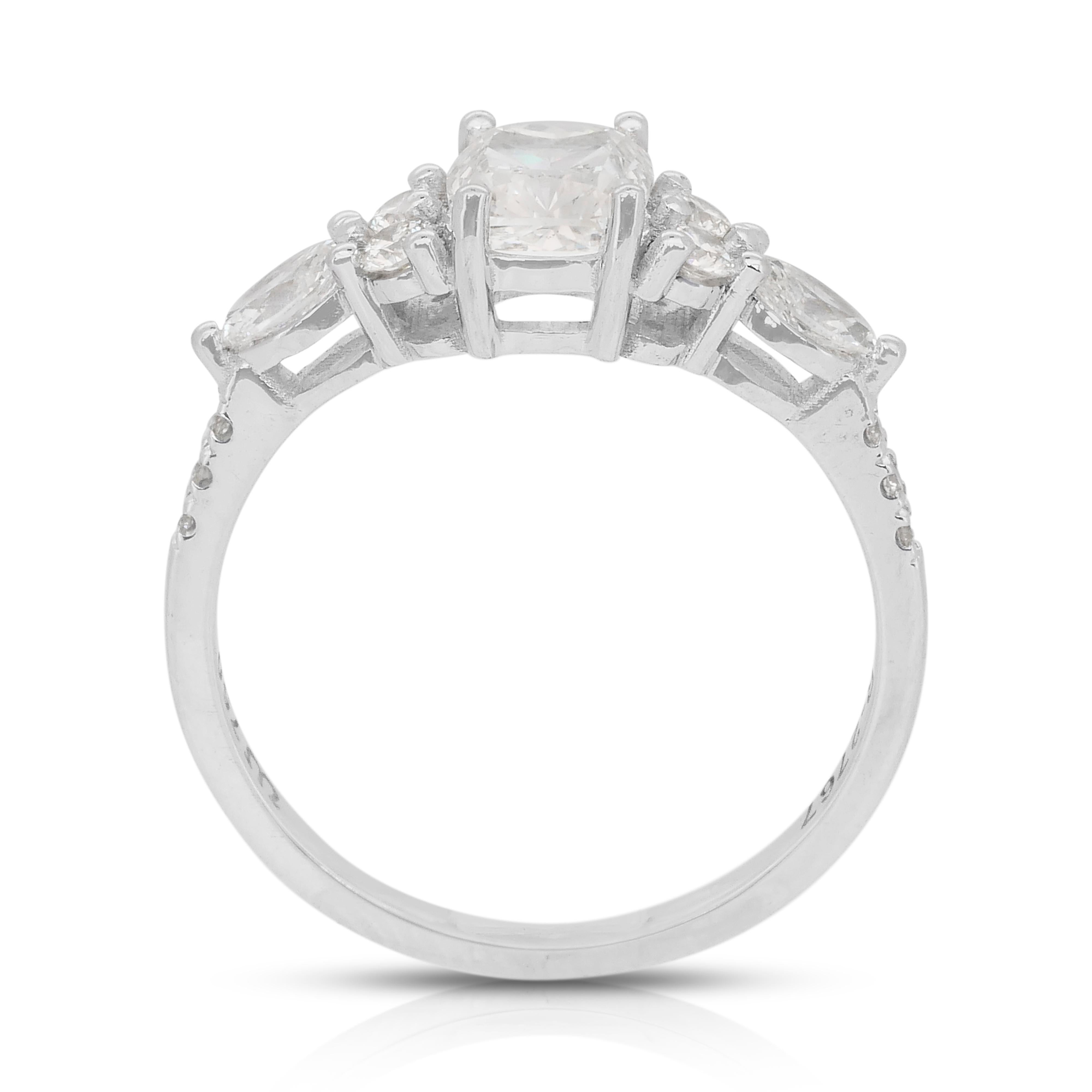 Dazzling 1.31ct Diamonds Ring in 18k White Gold - IGI Certified For Sale 4