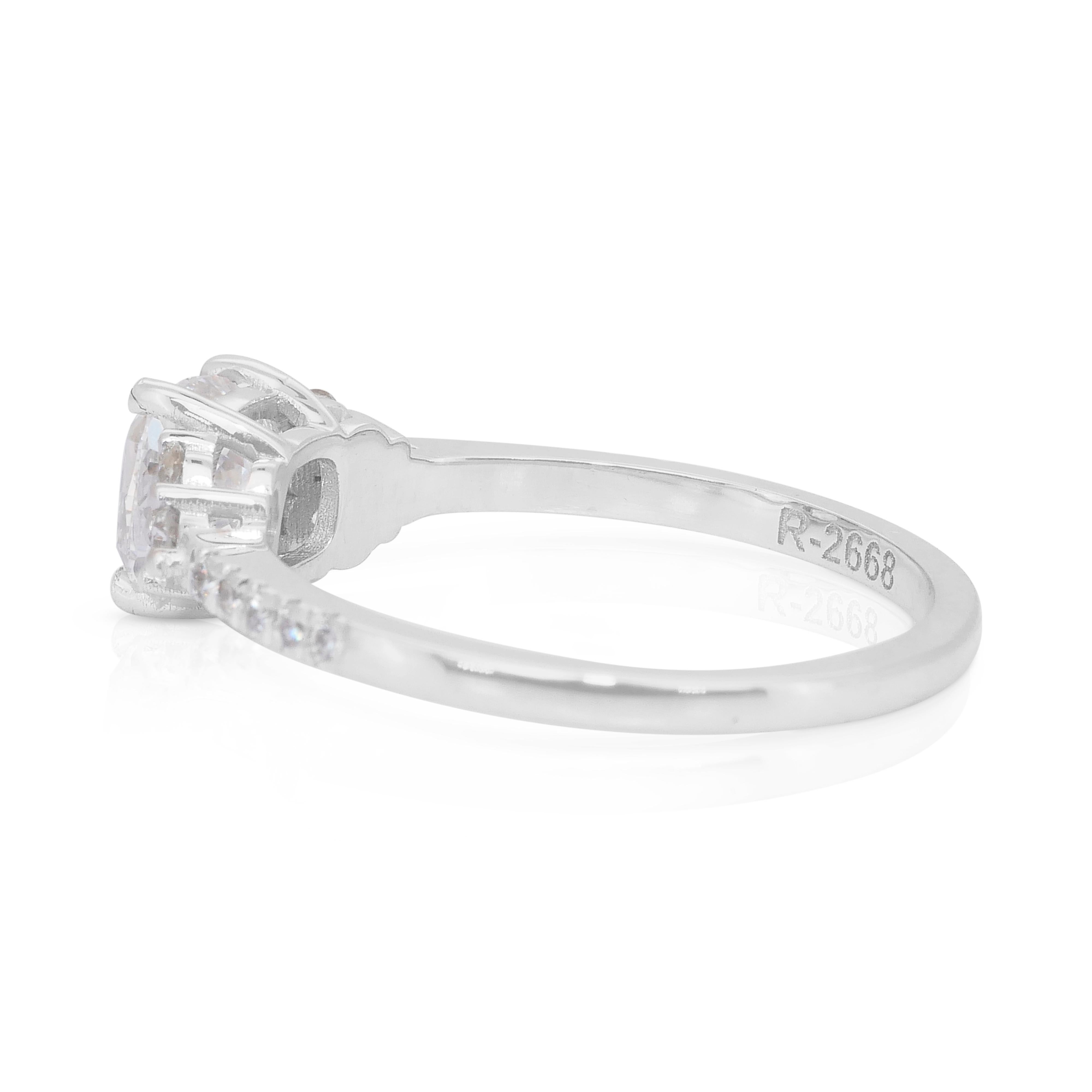 Women's Dazzling 1.34ct Diamonds Pave Ring in 18k White Gold - GIA Certified For Sale