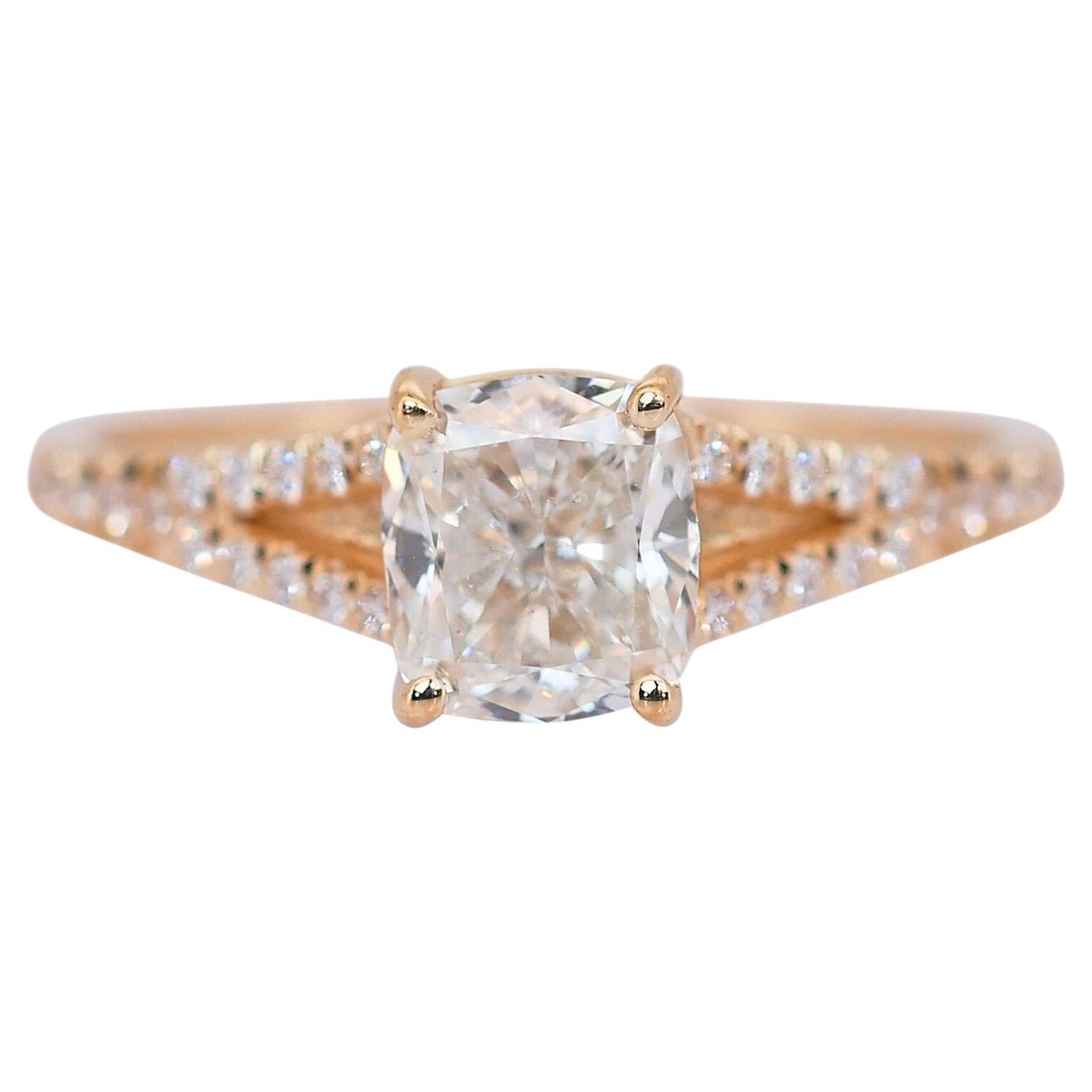 Dazzling 1.40ct Diamonds Pave Ring in 18k Yellow Gold - GIA Certified
