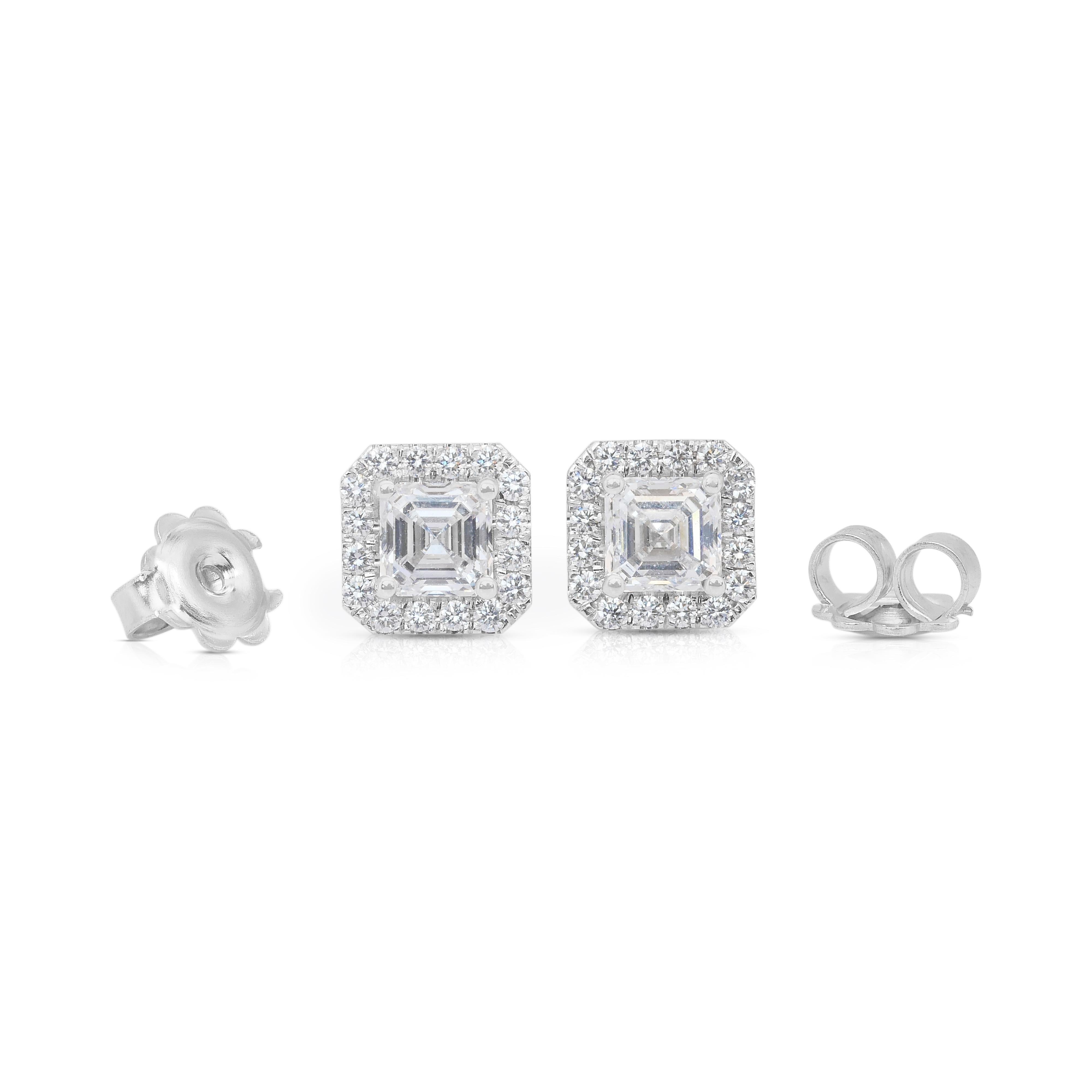Schillernde 1,41ct Diamanten Halo-Ohrstecker in 18k Weißgold - GIA zertifiziert im Angebot 3