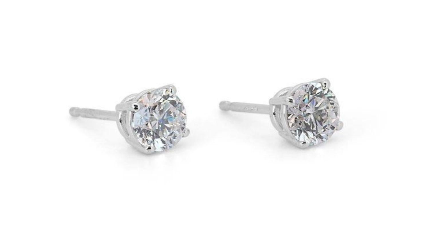 Dazzling 1.41ct Round Brilliant Diamond Stud Earrings In New Condition For Sale In רמת גן, IL