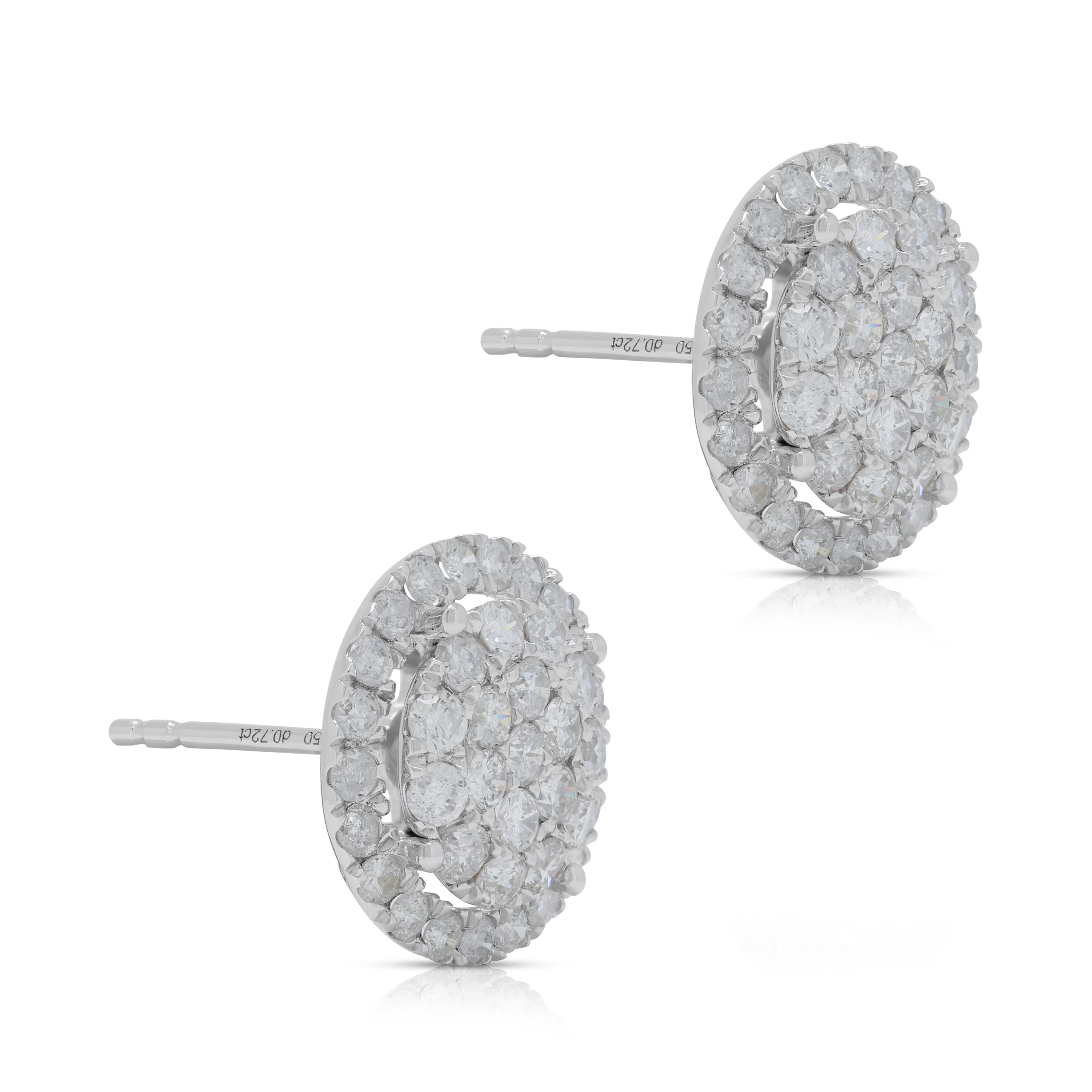 Round Cut Dazzling 1.44ct Diamonds Stud Earrings in 18K White Gold For Sale