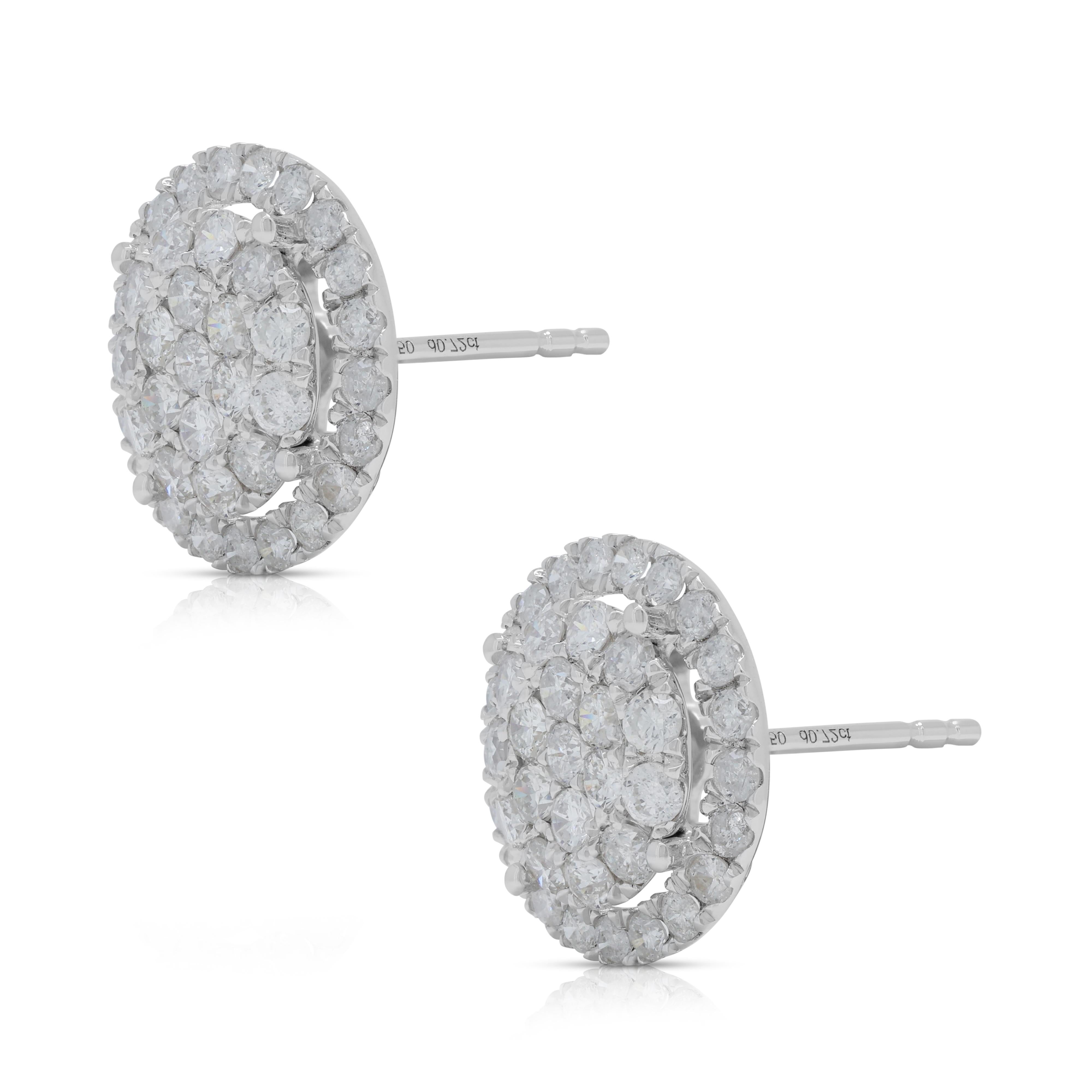 Dazzling 1.44ct Diamonds Stud Earrings in 18K White Gold In Excellent Condition For Sale In רמת גן, IL