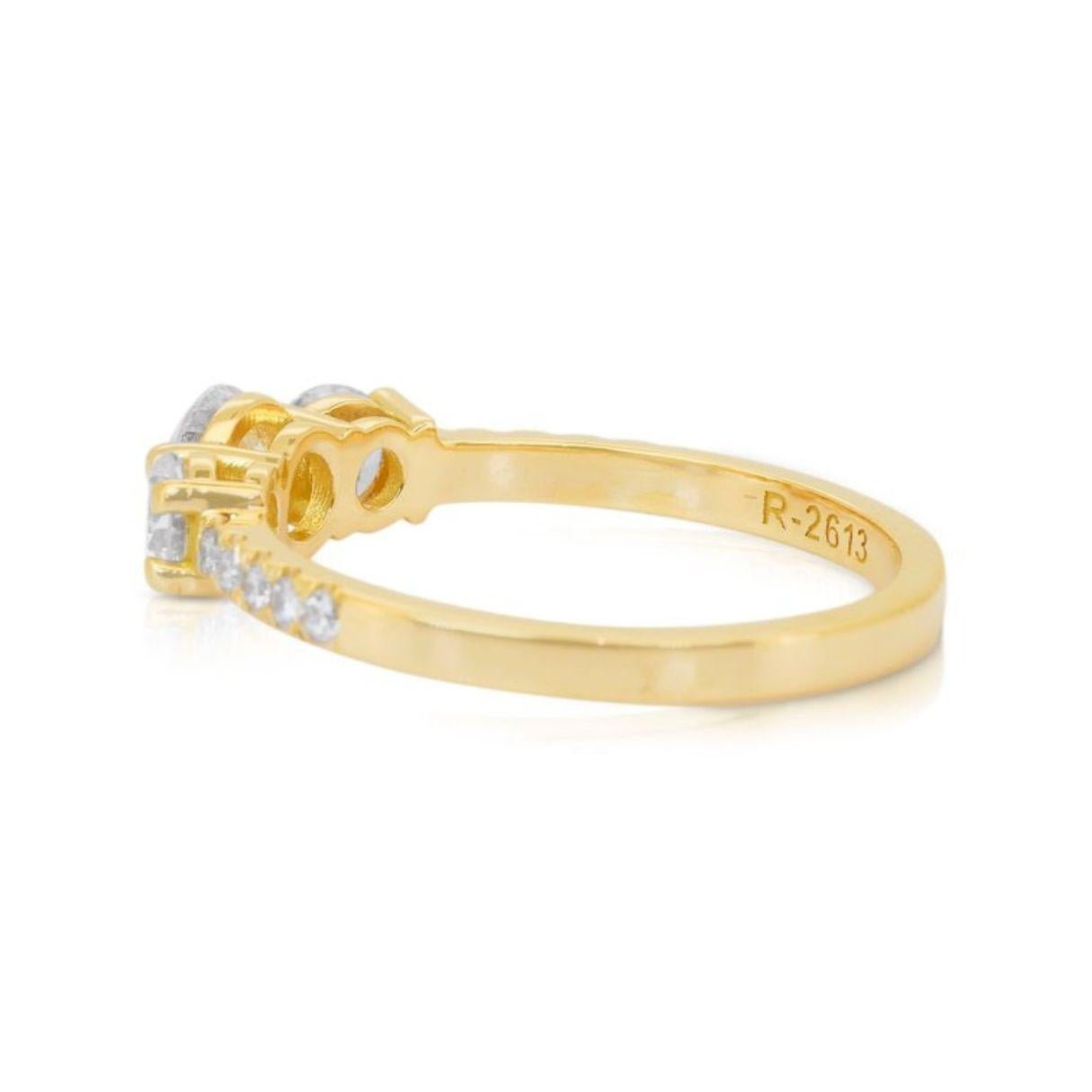 Taille ronde Éblouissante bague à 3 pierres en or jaune 18 carats avec diamants 1,47 carat certifiée IGI en vente