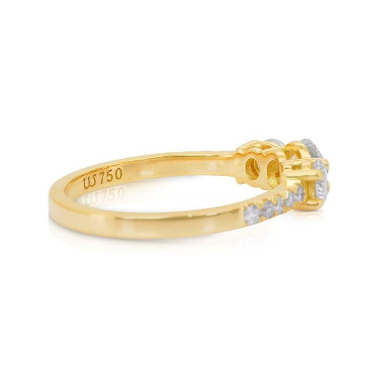 Éblouissante bague à 3 pierres en or jaune 18 carats avec diamants 1,47 carat certifiée IGI Neuf - En vente à רמת גן, IL