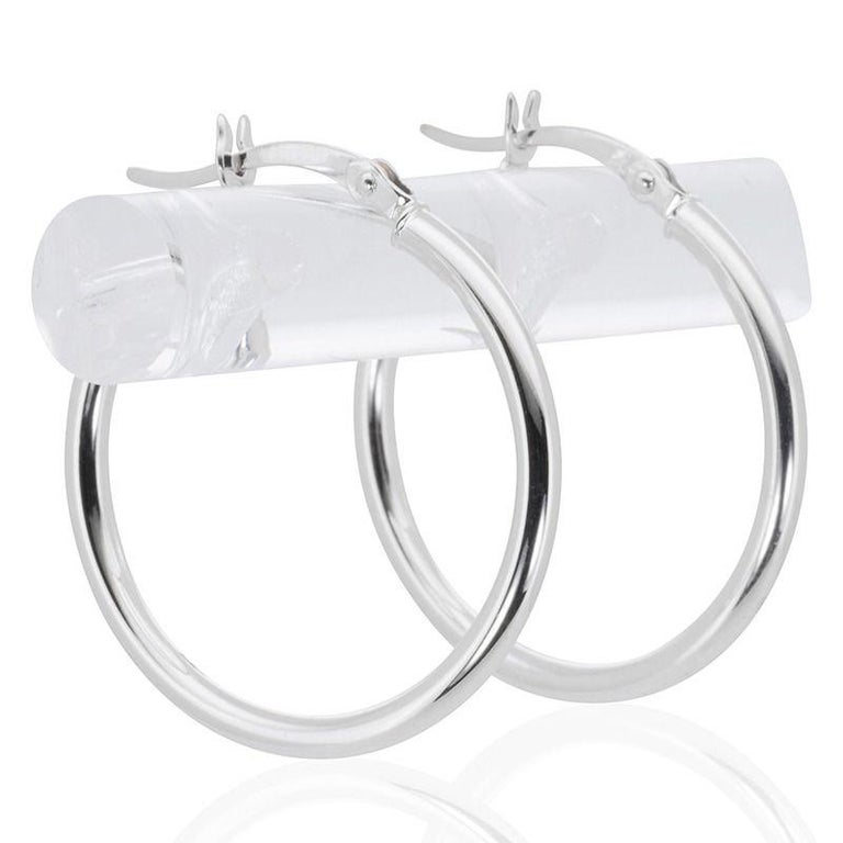 14k White Gold Scalloped Hoop Earrings main image 0