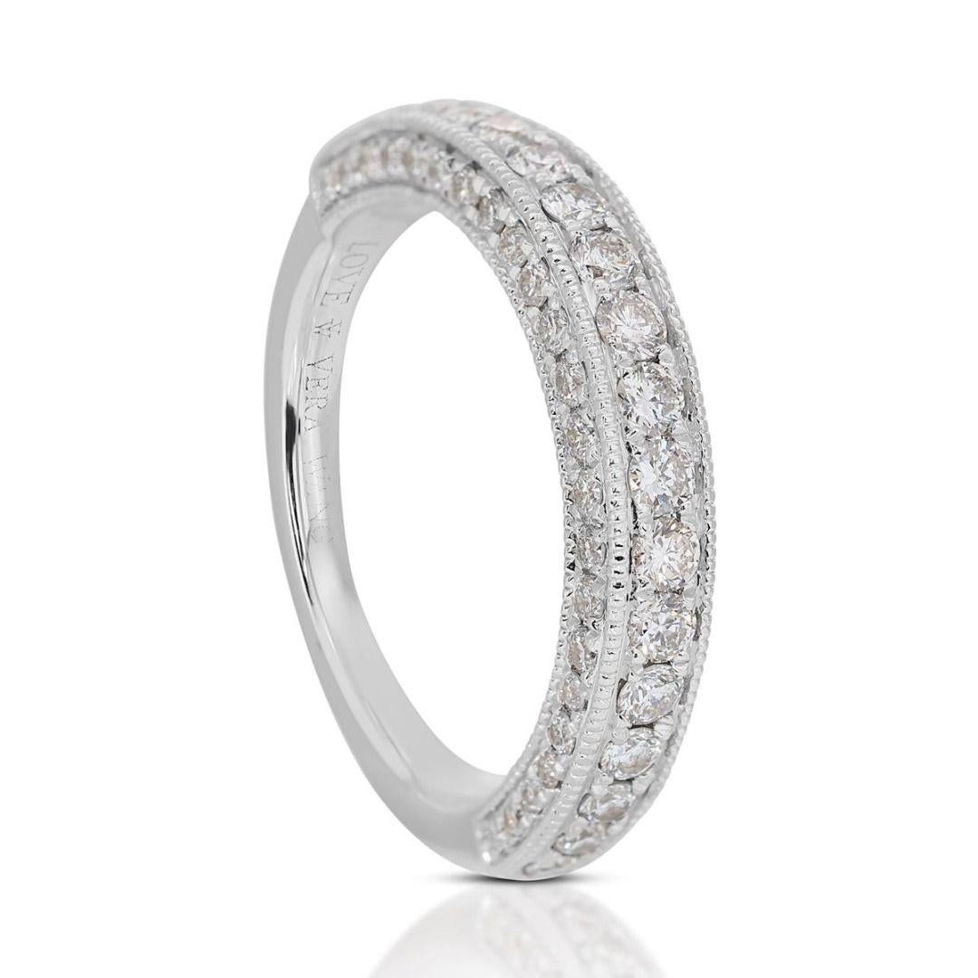 Dazzling 14k White Gold Pave Band Ring with 0.82 Carat Natural Diamonds In New Condition For Sale In רמת גן, IL