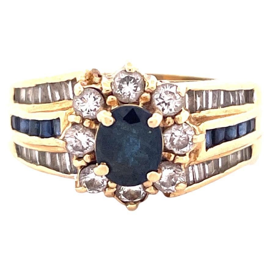 Dazzling 14k Yellow Gold Sapphire Ring For Sale