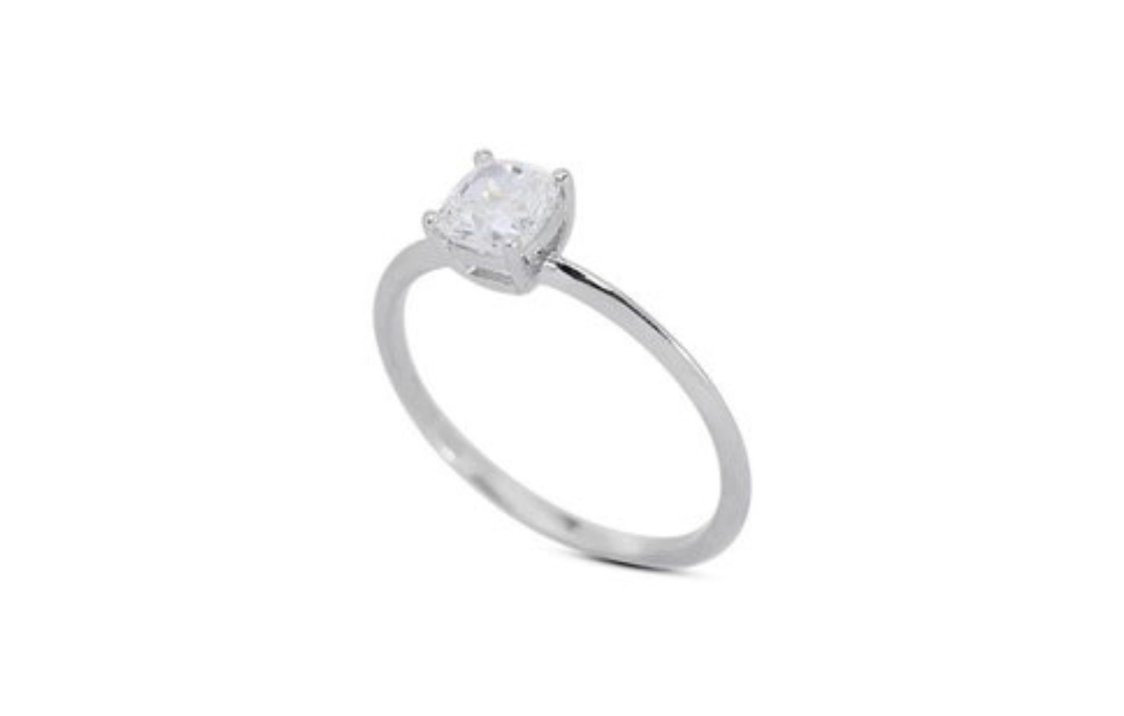 Women's Dazzling 1.52 Carat Cushion Modified Diamond Ring in 18K White Gold For Sale