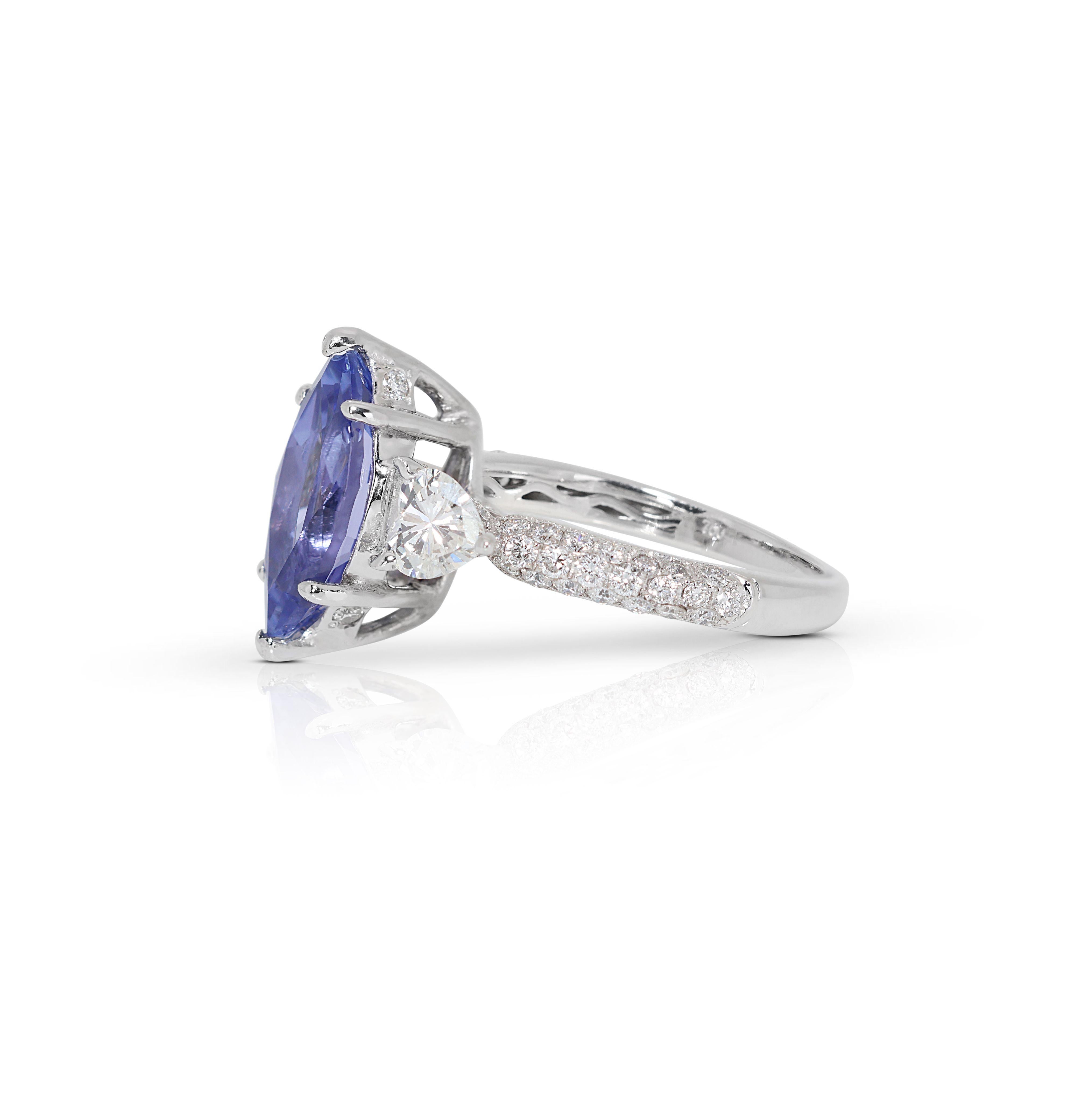 Dazzling 1.52 Tanzanite Engagement Ring In New Condition For Sale In רמת גן, IL