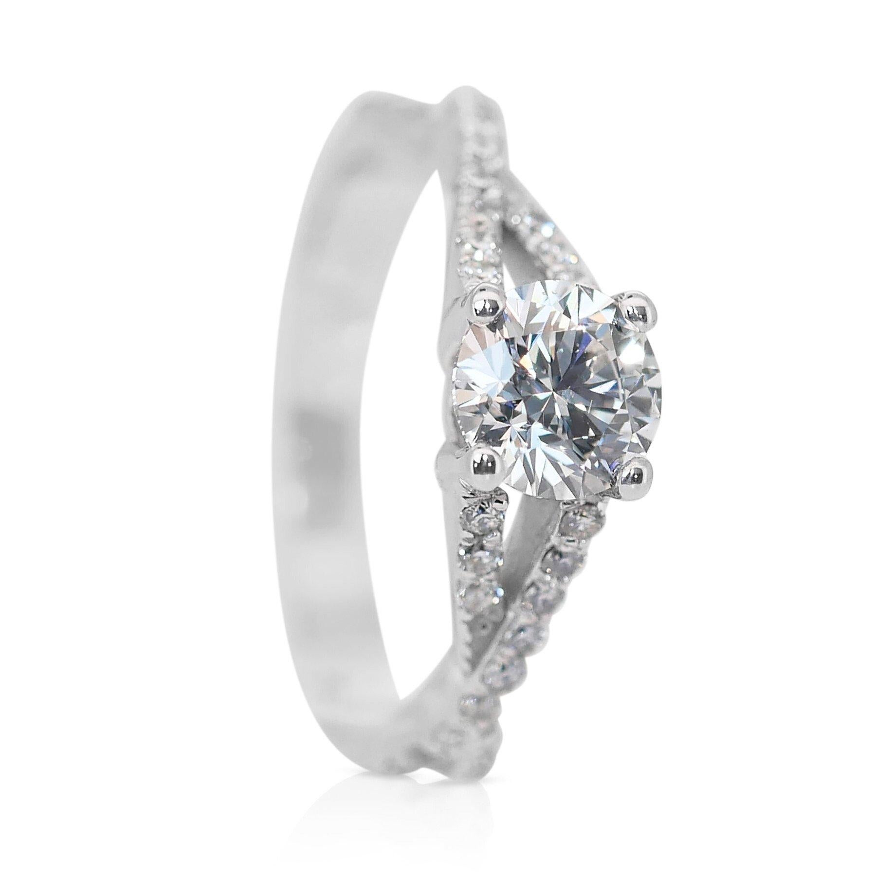 Dazzling 1.58ct Triple Excellent Ideal Cut Diamonds Pave Ring in 14k White Gold In New Condition In רמת גן, IL