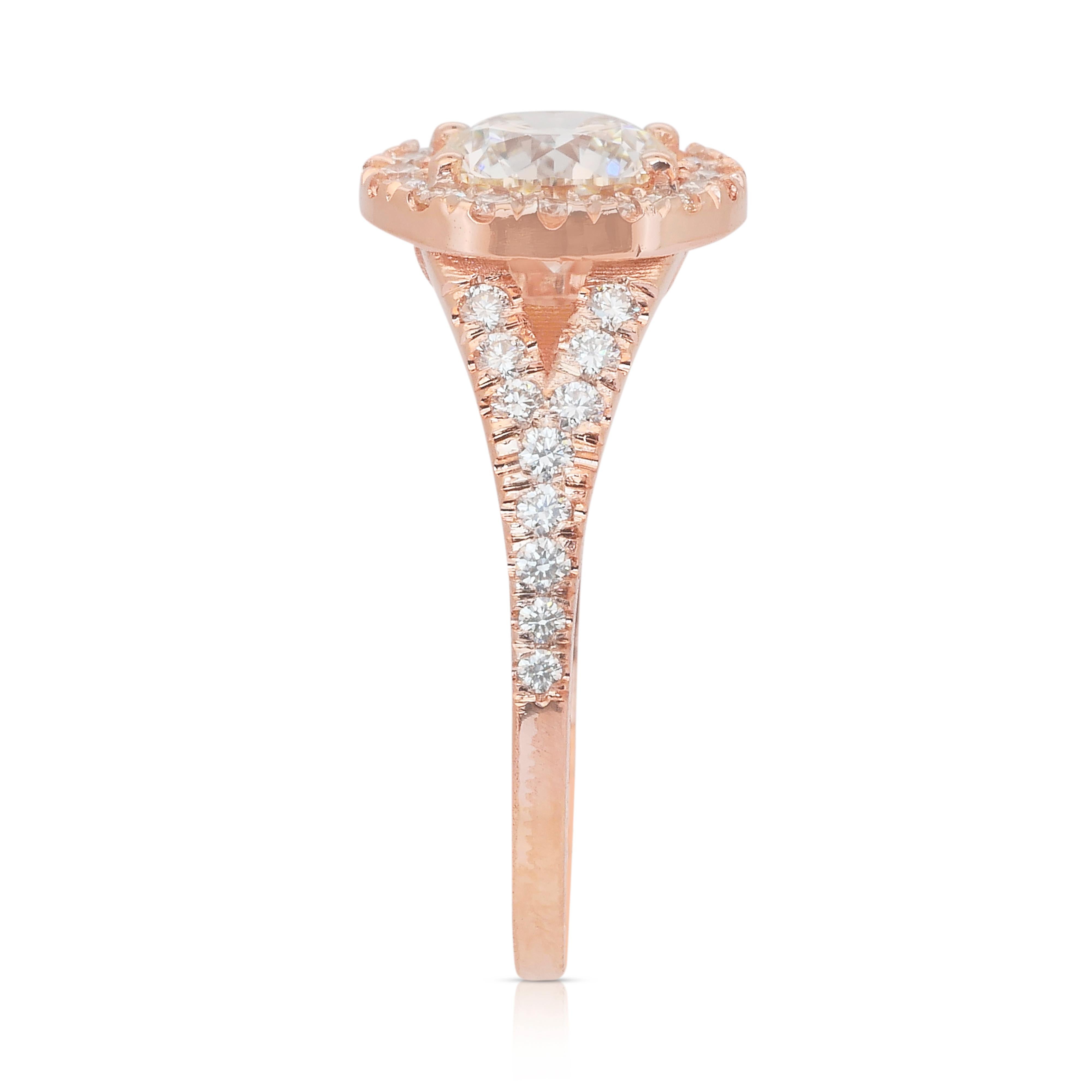 Abbagliante anello aureolato con 1,61 carati di diamanti in oro rosa 18 carati - certificato IGI in vendita 2
