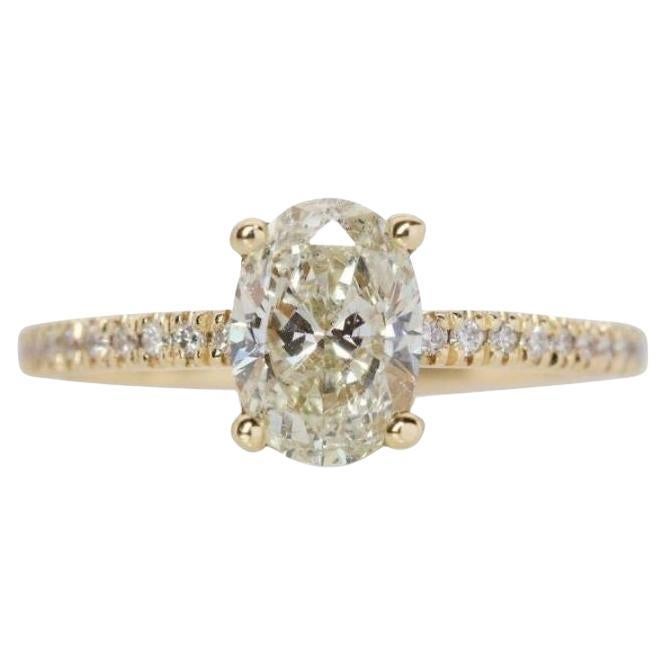 Dazzling 1.63ct Oval Brilliant Diamond Ring set in gleaming 18K Yellow Gold For Sale