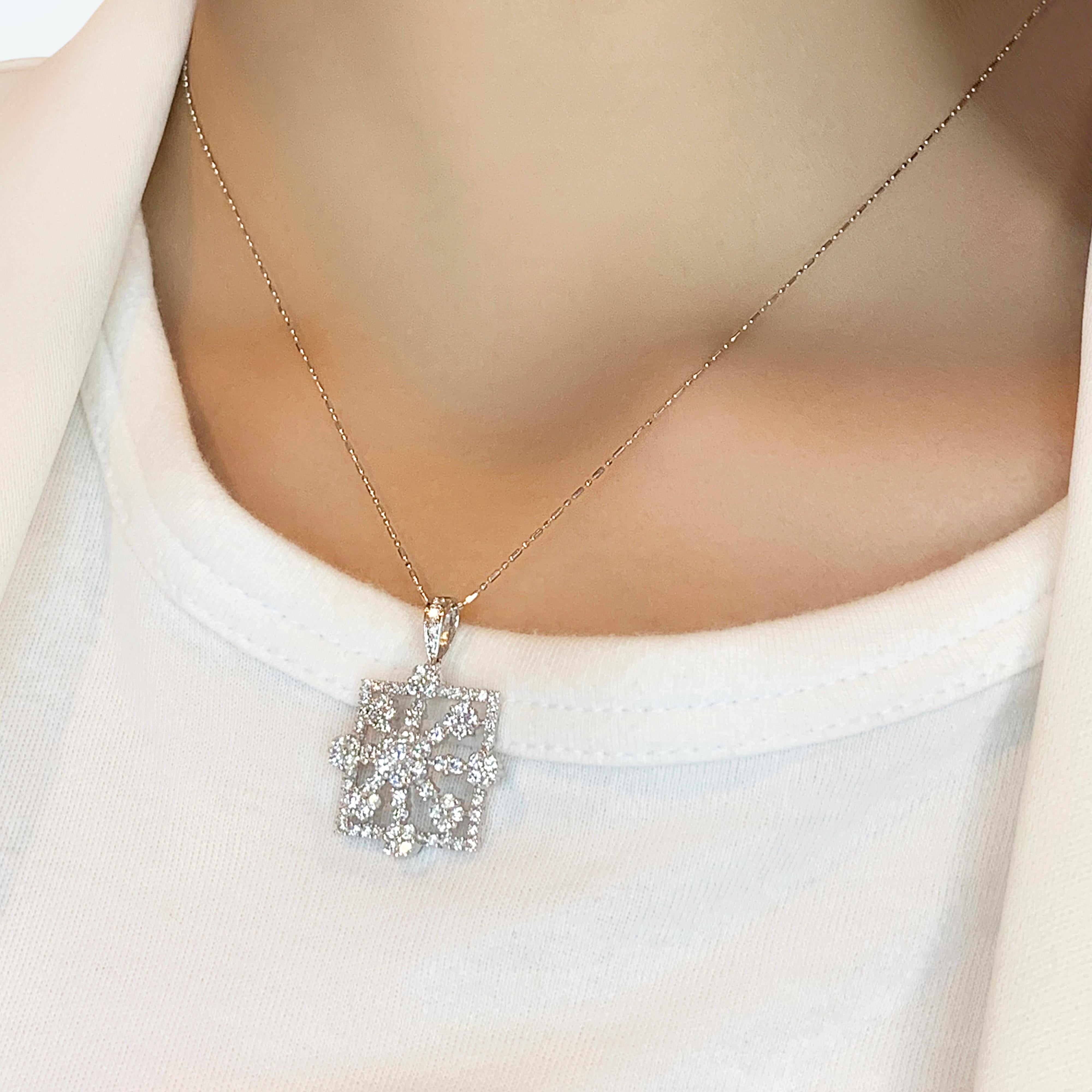 Dazzling 1.66ct Natural Diamond Pendant in 18K White Gold For Sale 2