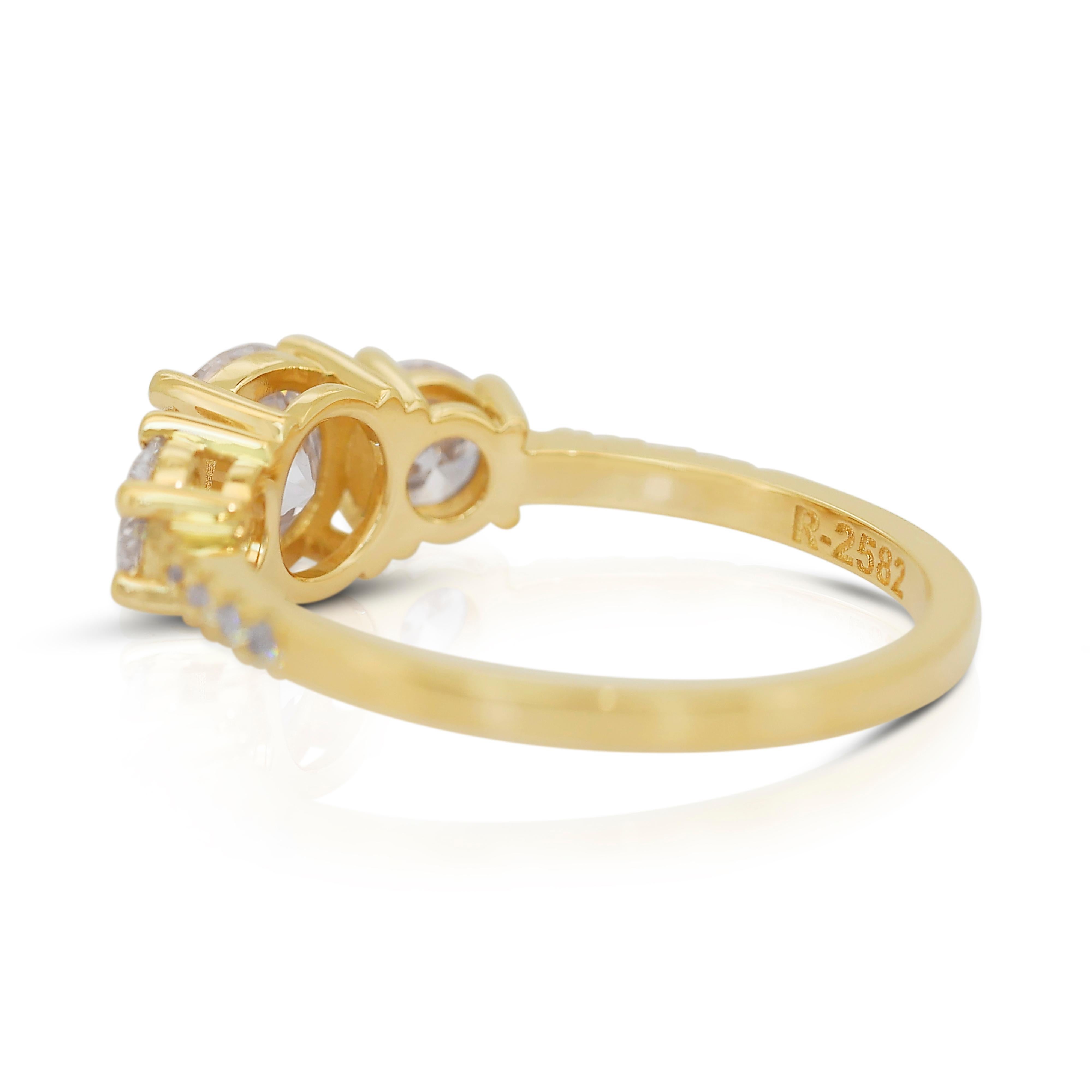 Schillernder 1,70 Karat Diamanten Pave-Ring aus 18 Karat Gelbgold - IGI-zertifiziert Damen im Angebot