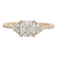 Dazzling 1.73ct Cushion Modified Brilliant Natural Diamond in 18K Yellow Gold