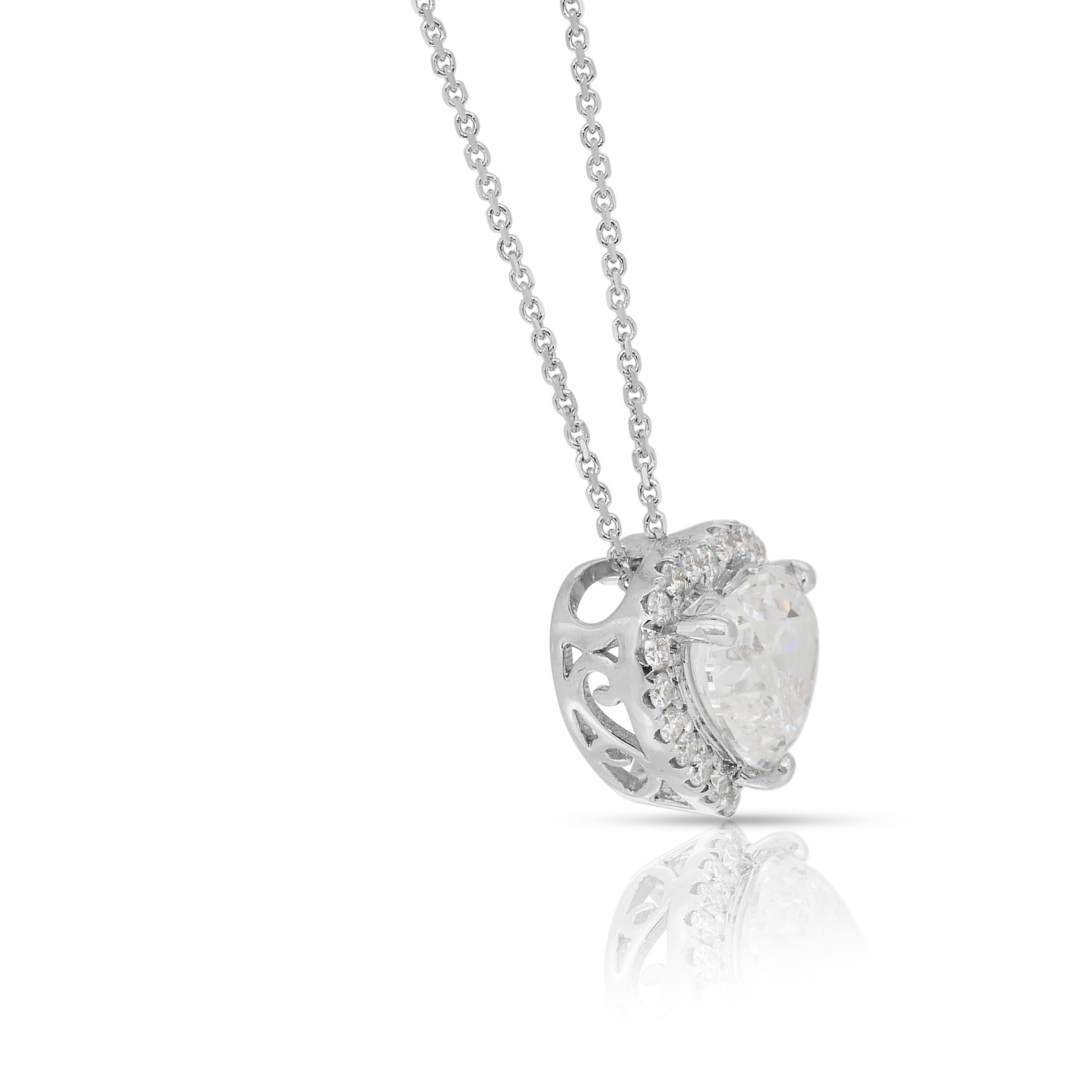 Collana di diamanti da 1,75 carati con pendente a cuore in oro bianco 18 carati - GIA In condizioni Nuovo in vendita a רמת גן, IL