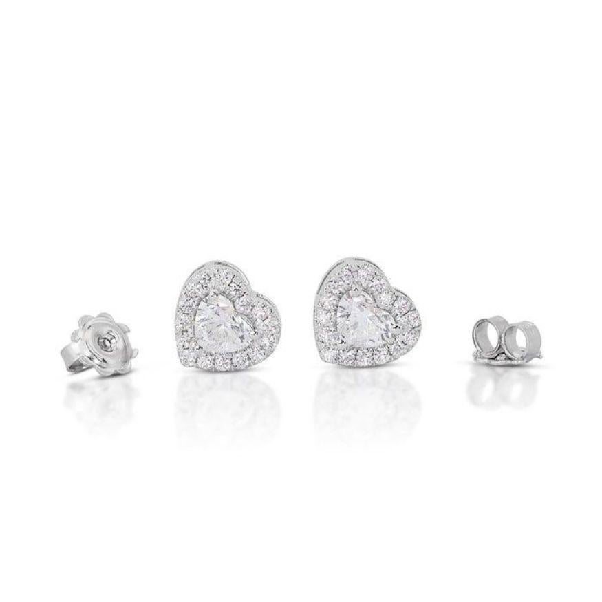 Dazzling 1.82ct Heart Diamond Earring set in 18K White Gold In New Condition For Sale In רמת גן, IL