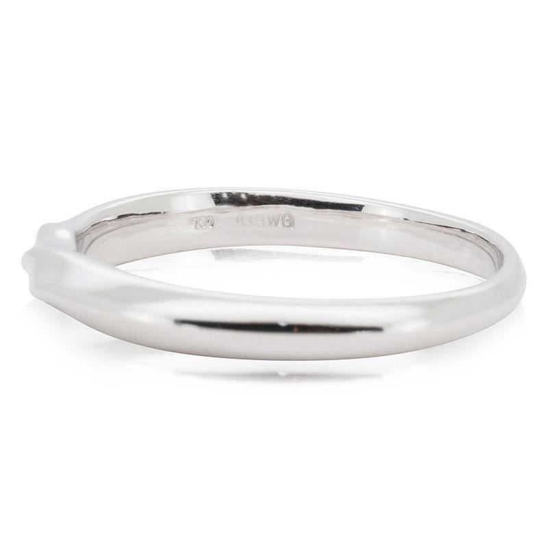 Dazzling 18k White Gold Band Twist Ring  For Sale 1