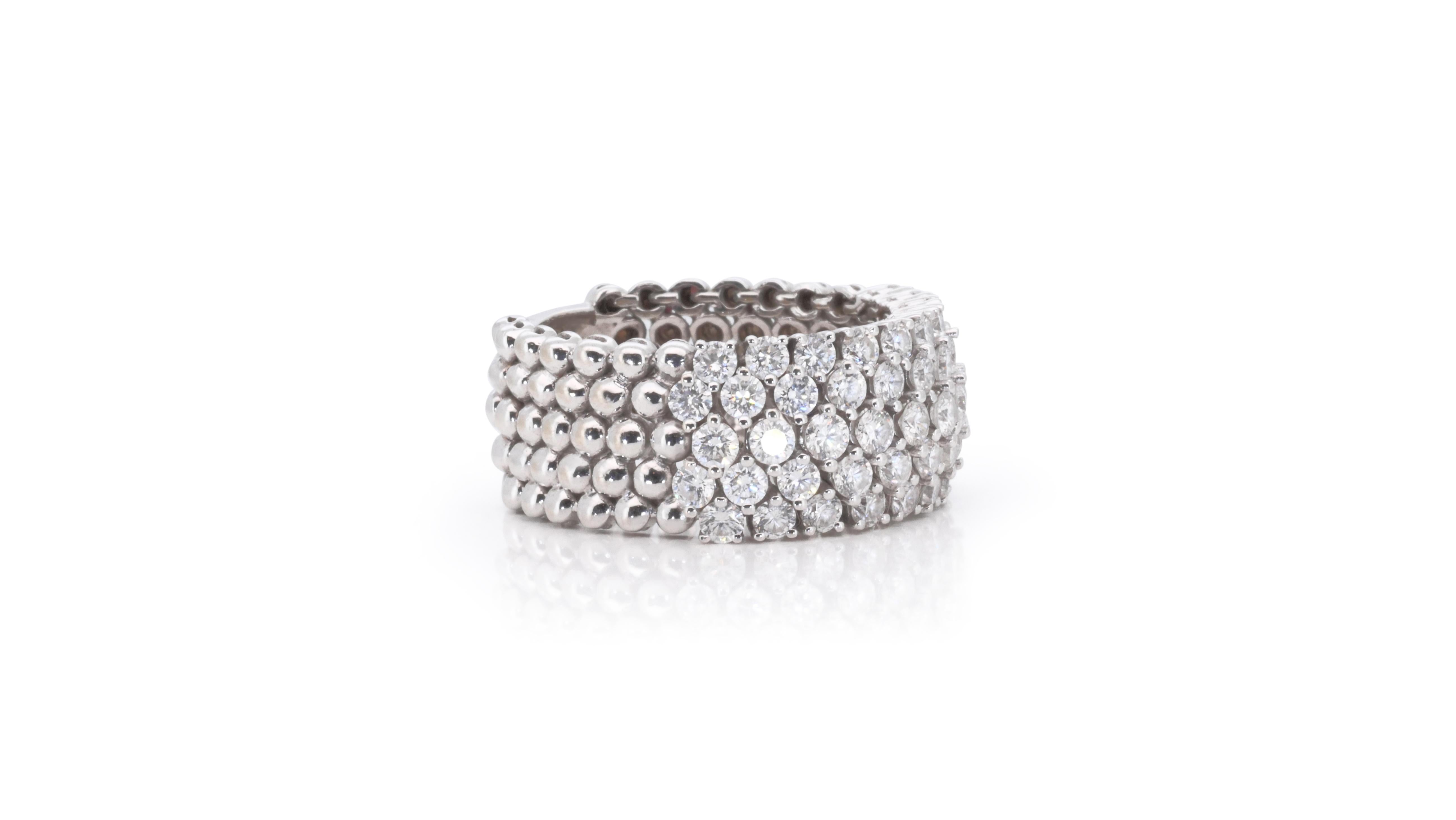 Taglio rotondo Dazzling 18k White Gold Dome Ring with 1.6 Carat Natural Diamonds