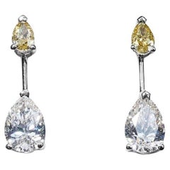 Dazzling 18k White Gold Earring 2.59 Ct. Natural Diamonds AIG Certificate