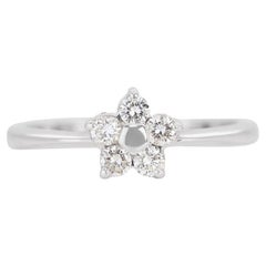 Dazzling 18k White Gold Flower Ring with 0.175ct Natural Diamonds