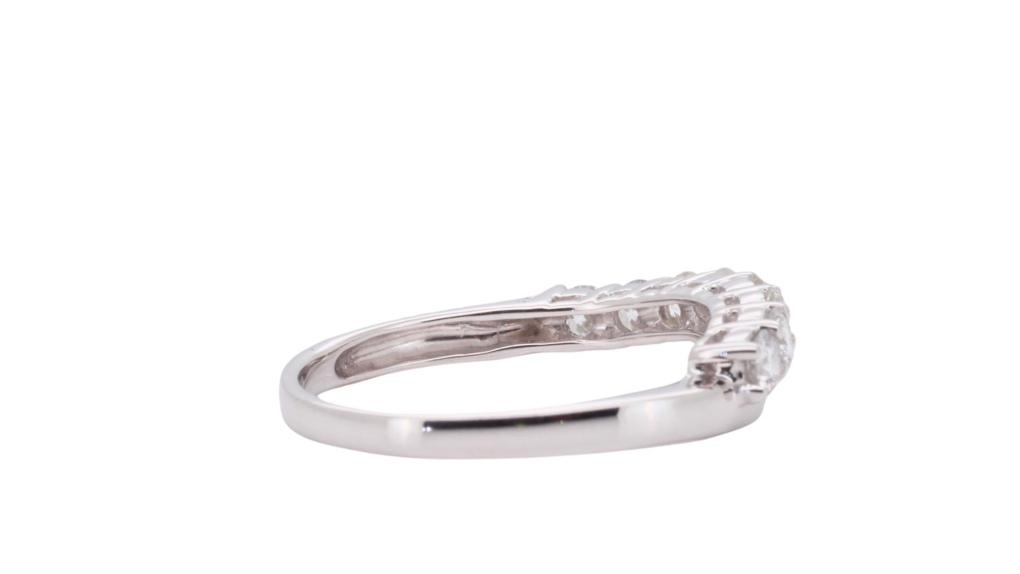 Dazzling 18k White Gold Half Eternity Ring w/ 0.65 Carat Natural Diamonds For Sale 1