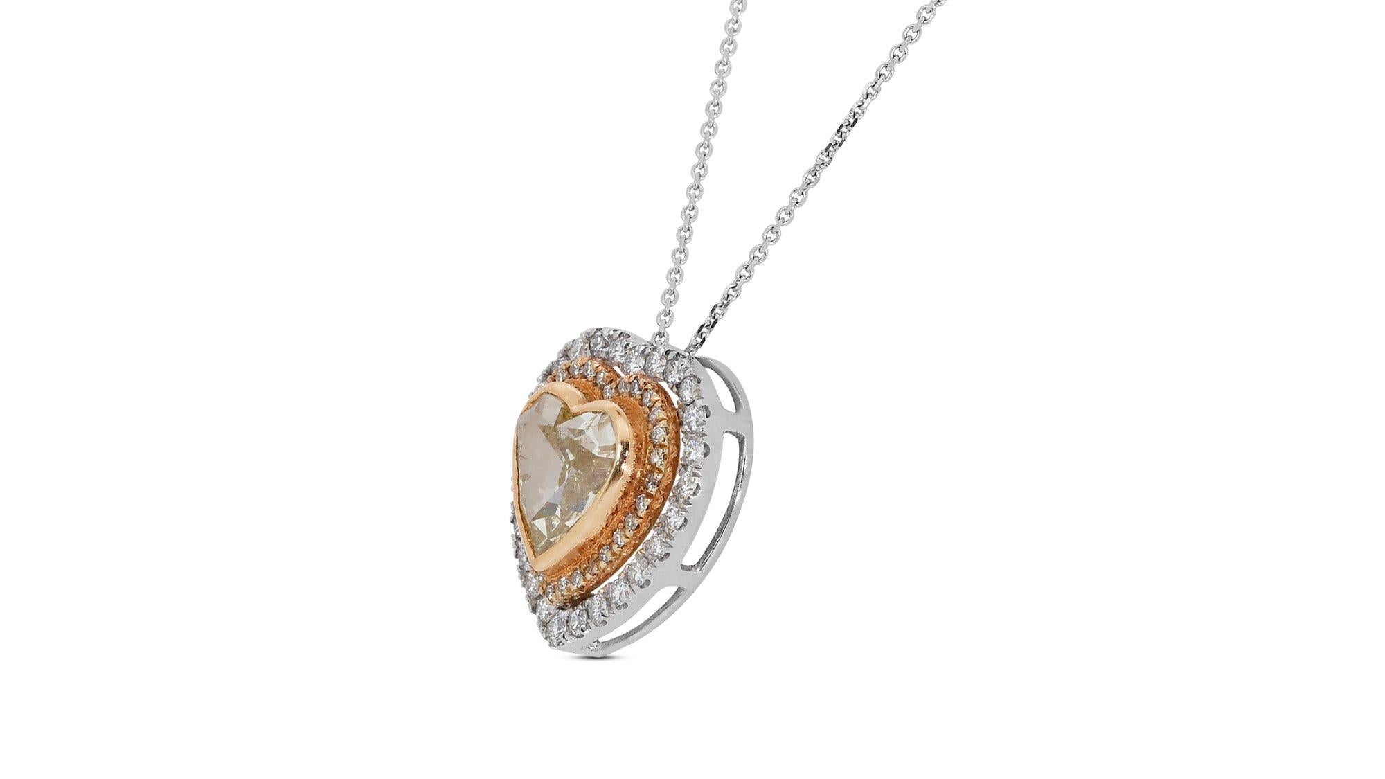 Splendida collana in oro bianco 18 carati con 3,11 diamanti naturali con certificato IGI In condizioni Nuovo in vendita a רמת גן, IL