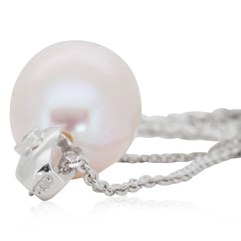 Dazzling 18k White Gold Necklace with 0.01 Ct Natural Pearl and Diamond For Sale 1