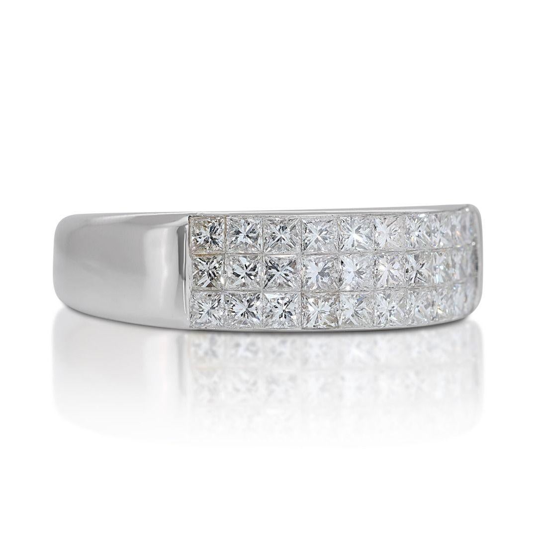 Round Cut Dazzling 18k White Gold Pave Band Ring with 0.72 Carat Natural Diamonds For Sale