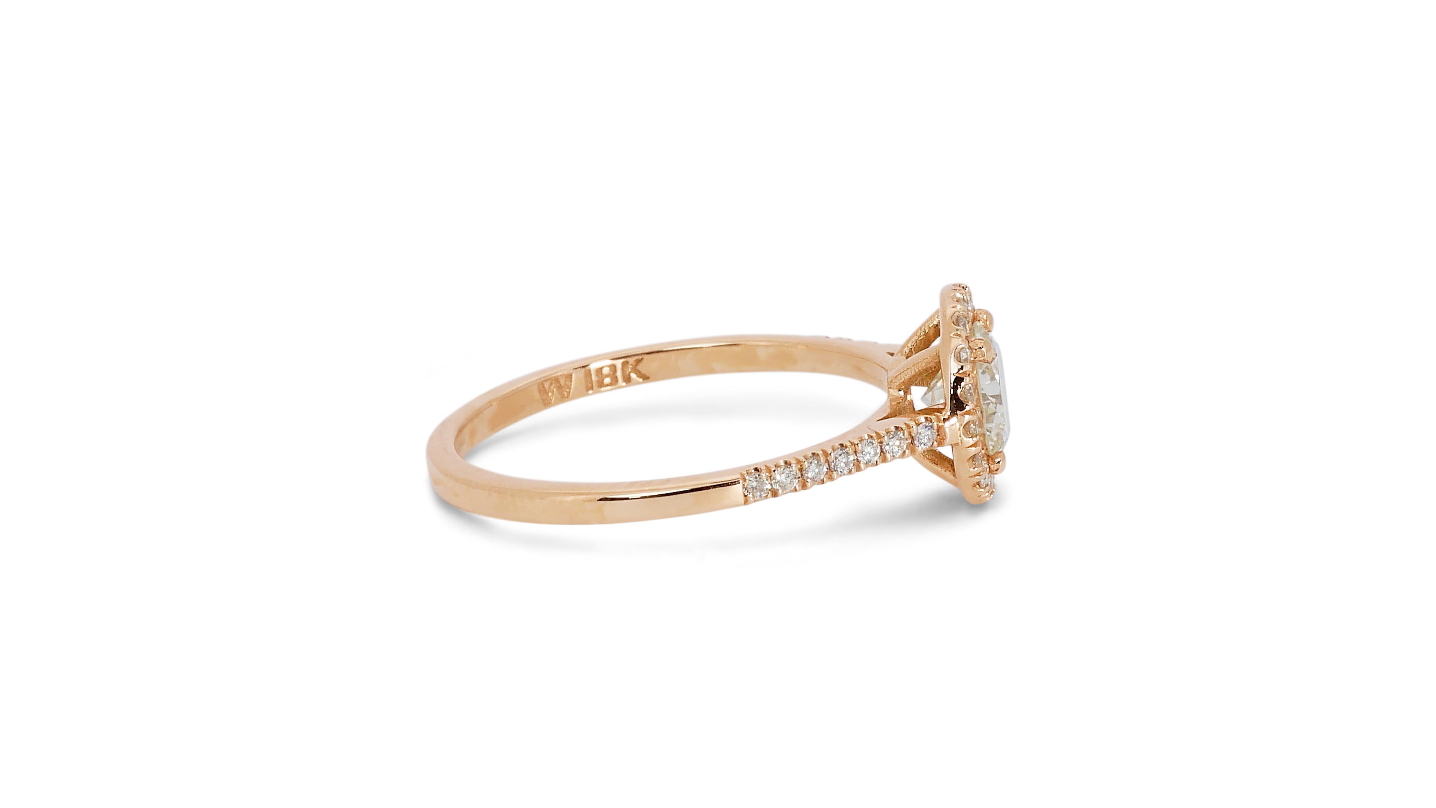 Dazzling 18k Yellow Gold Halo Ring w/ 0.84ct Natural Diamonds AIG Certificate For Sale 2