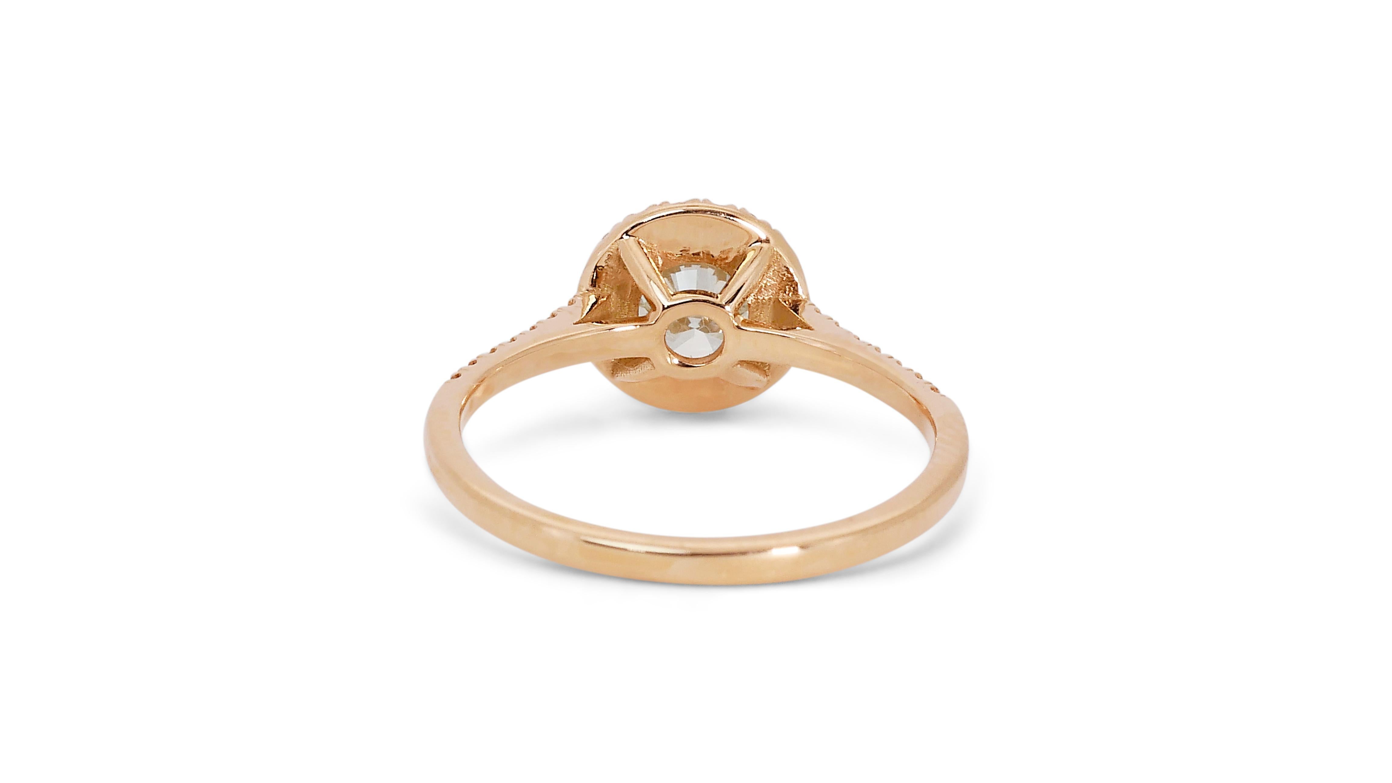 Dazzling 18k Yellow Gold Halo Ring w/ 0.84ct Natural Diamonds AIG Certificate For Sale 3