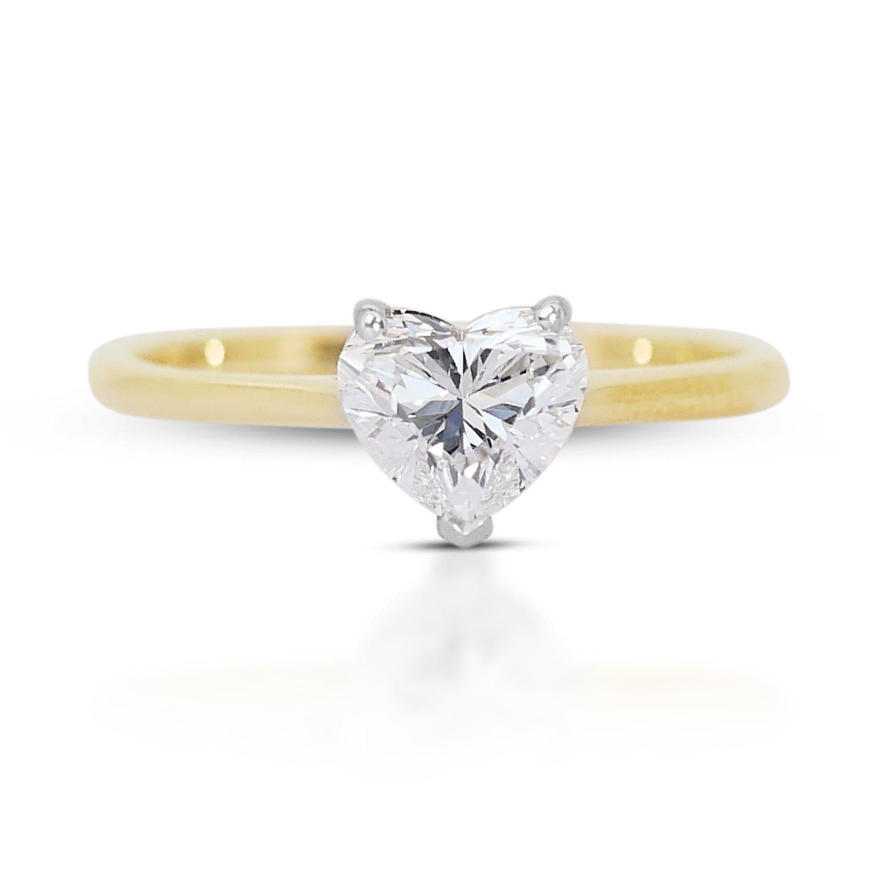 Dazzling 18K Yellow Gold Heart Design Natural Diamond Ring w/1.00ct - GIA Cert For Sale 3