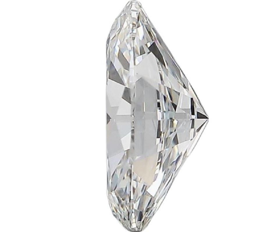 Dazzling 1pc Natural Diamond W/ 0.73 Carat Round Brilliant F If Gia Certificate In New Condition For Sale In רמת גן, IL