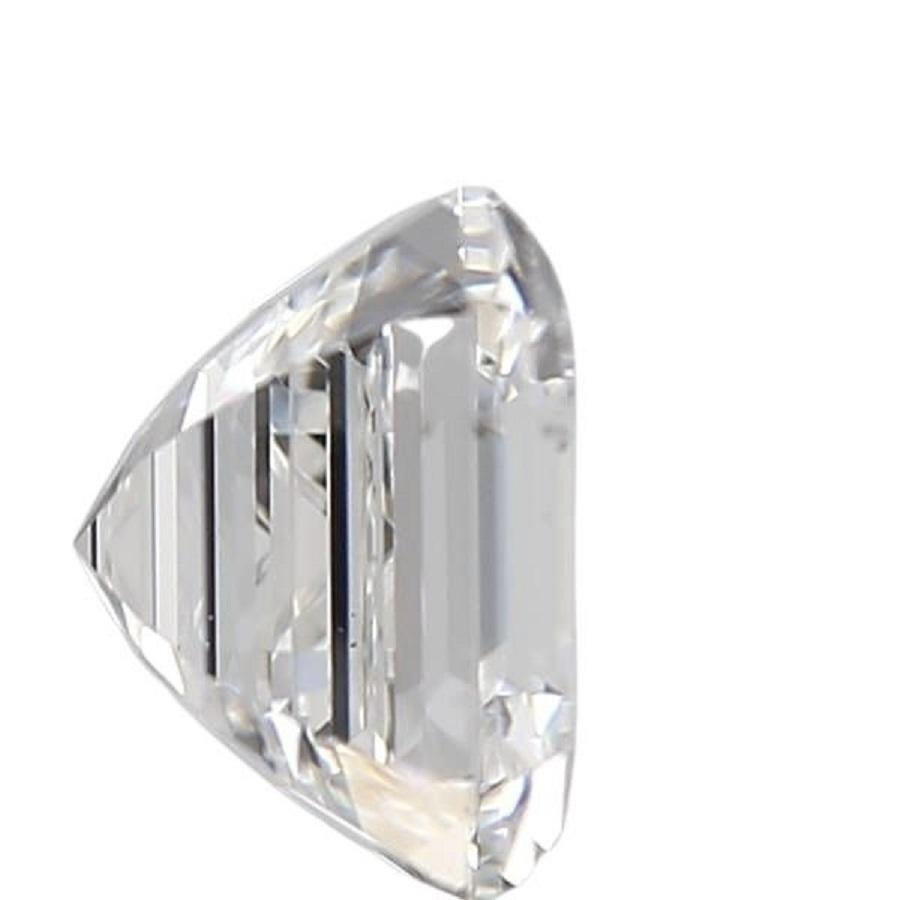 Ein funkelnder natürlicher Diamant im Asscher-Schliff von 0,77 Karat F SI1 mit ausgezeichnetem Schliff. Dieser Diamant wird mit GIA-Zertifikat und Laserbeschriftungsnummer geliefert.

SKU: RM-002
GIA 2447883821