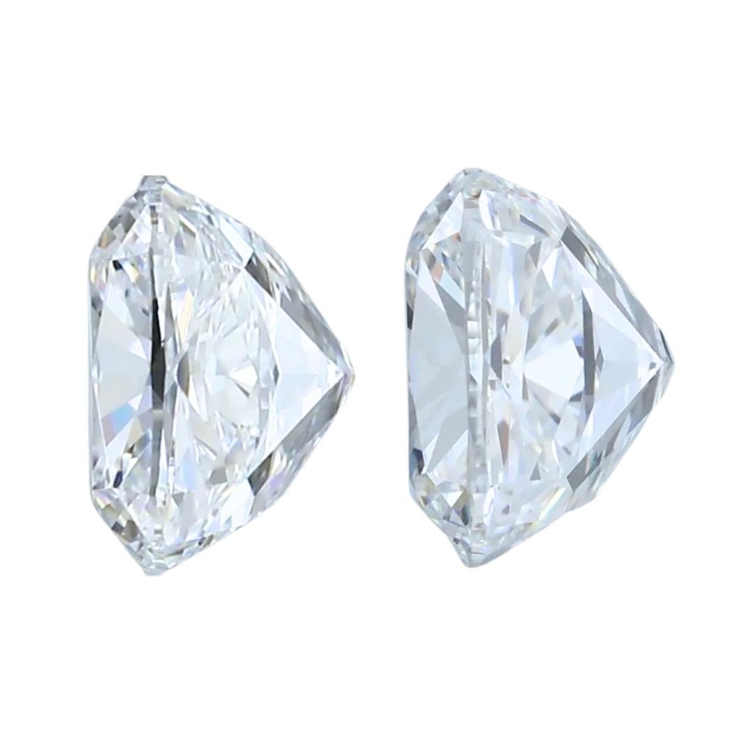 Blendender 2,05ct Double Excellent Ideal Cut Paar quadratisch-kissenförmiger Diamanten im Angebot 1