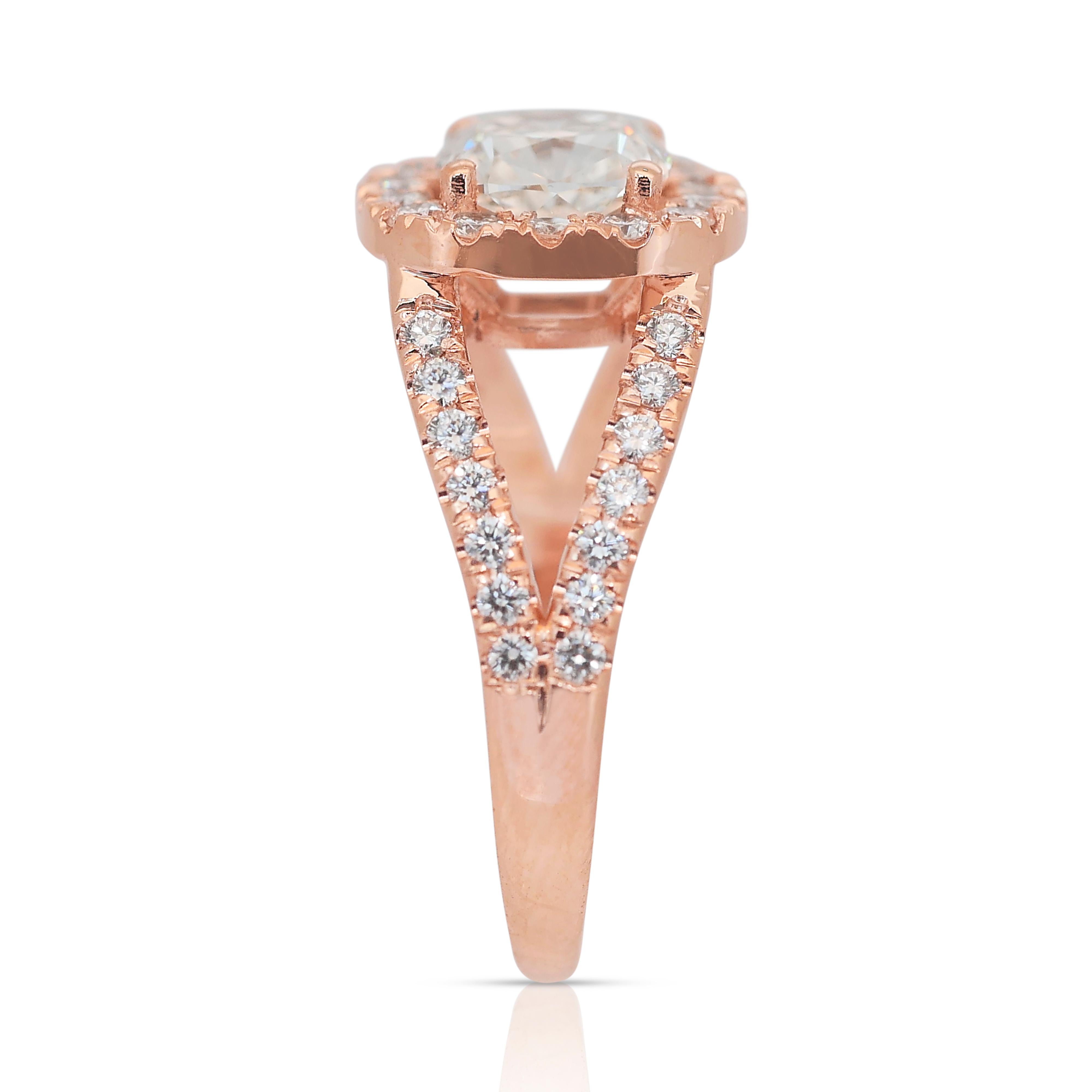 Dazzling 2.09ct Diamonds Halo Ring in 18k Rose Gold - IGI Certified 1