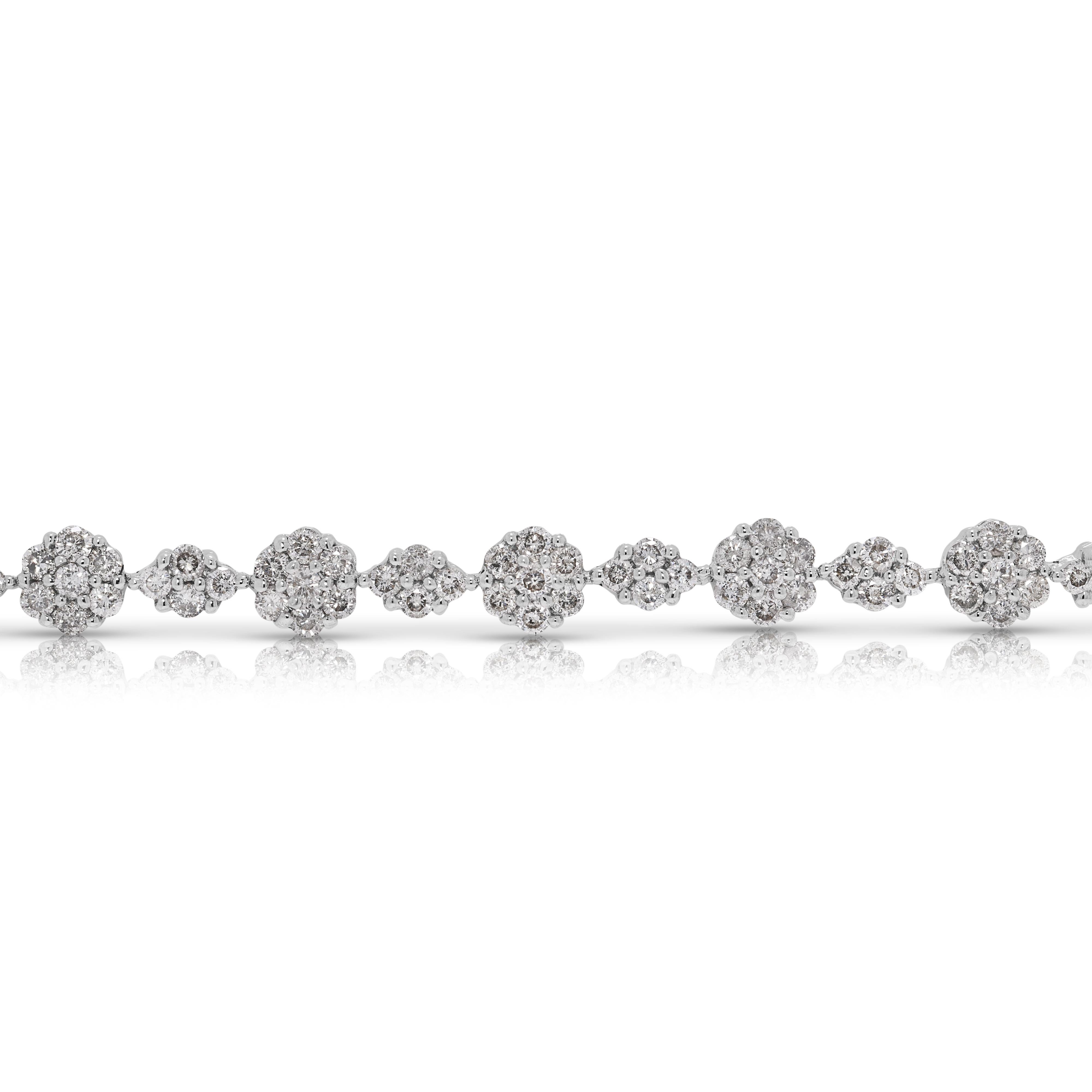 Taille ronde Bracelet éblouissant en or blanc 18 carats composé de diamants naturels de 2,15 ct. en vente