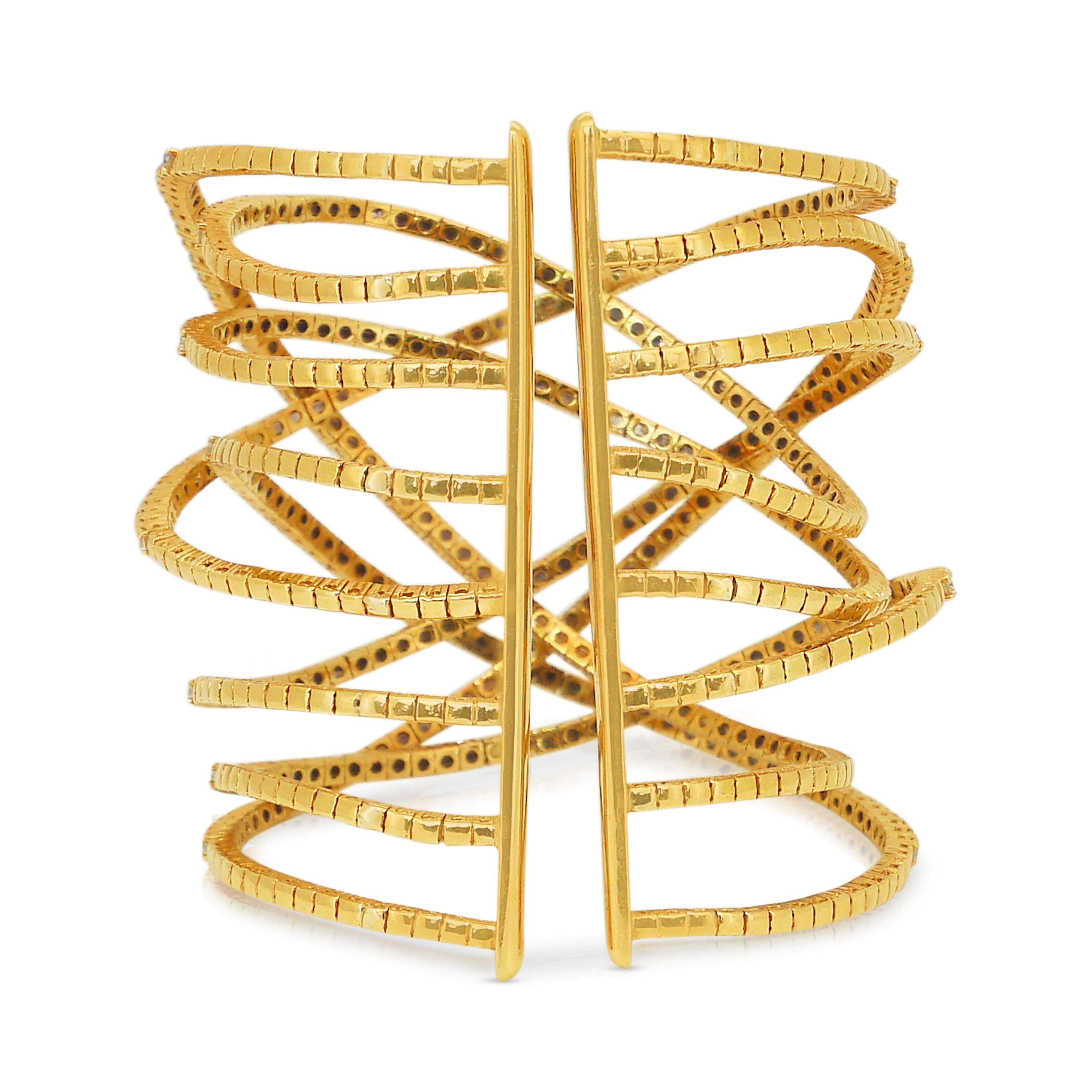 Bracelet jonc éblouissant en or jaune 18 carats et diamants naturels 22,36 carats, certifié IGI en vente 3