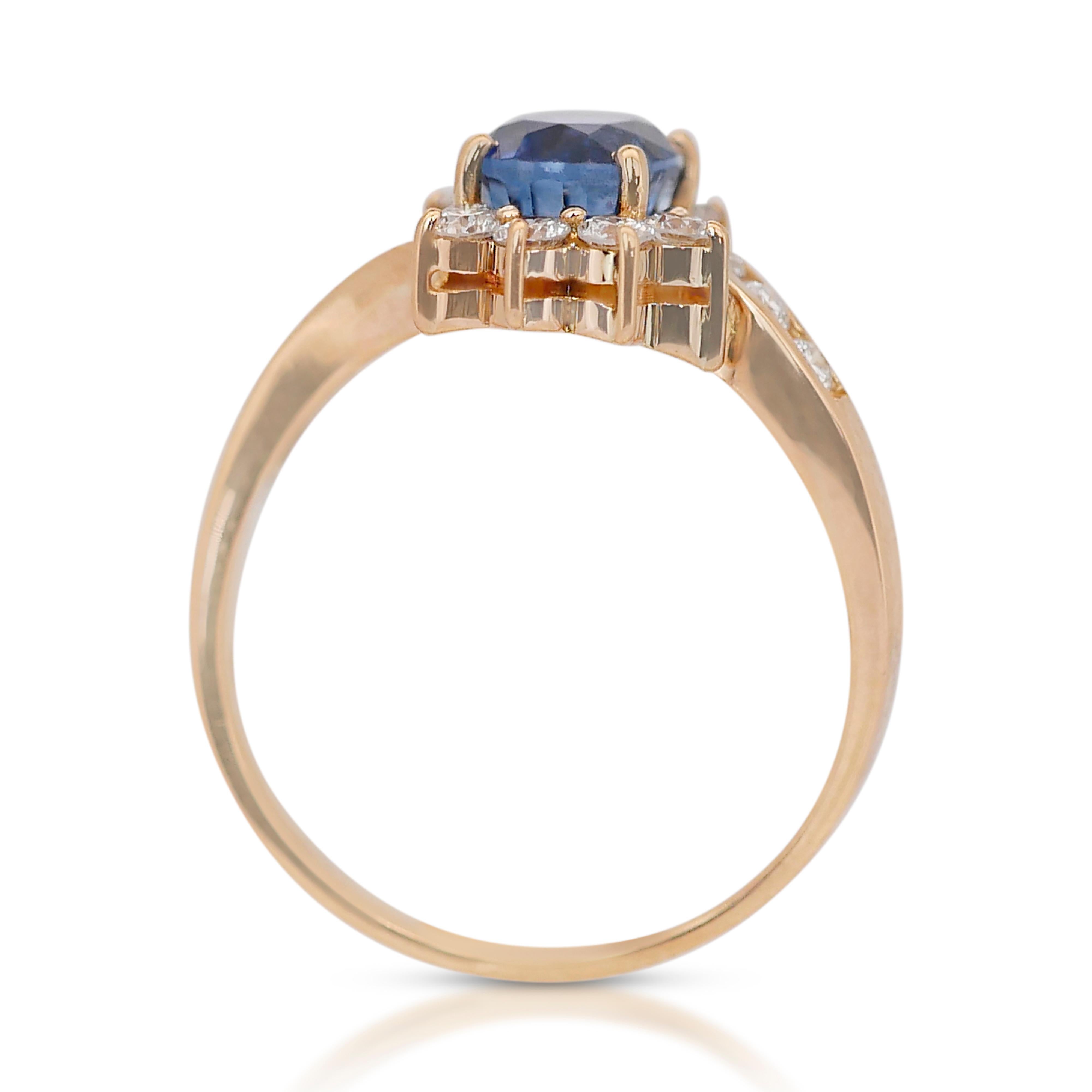 Schillernder 2,35ct Saphir und Diamanten Cluster Ring in 18k Gelbgold - IGI Cert im Angebot 2
