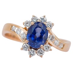 Dazzling 2.35ct Sapphire and Diamonds Cluster Ring in 18k Yellow Gold - IGI Cert